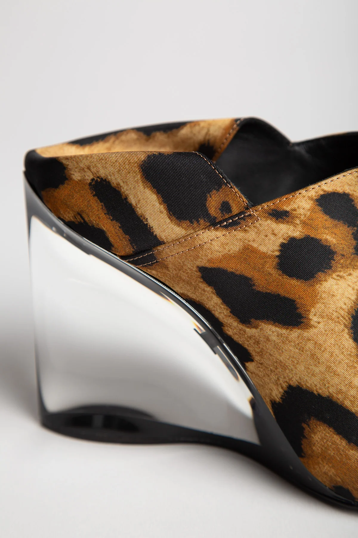 Alaïa | Invisible Mules in Printed Twill - Image 5