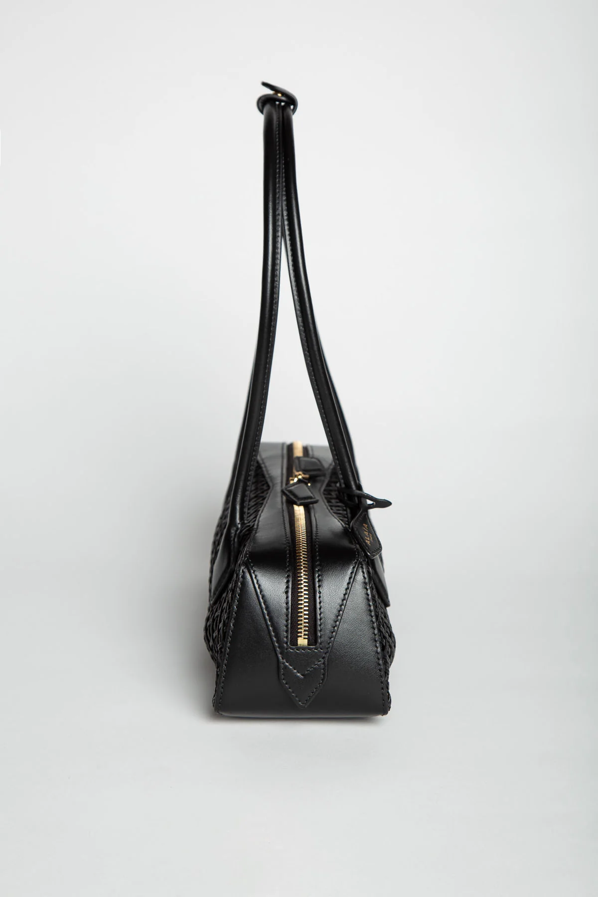 Alaïa | Le Teckel Medium Bag in Goatskin - Image 3