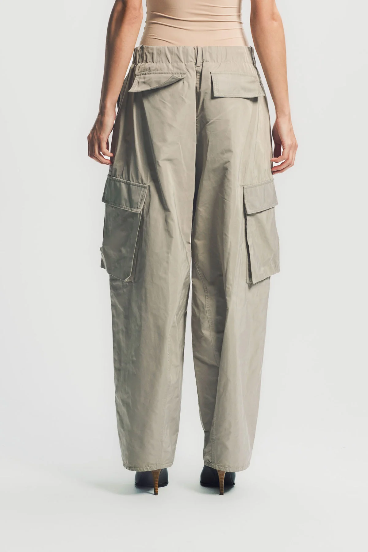 ALAÏA | SILK RADZIMIR CARGO PANTS - Image 4