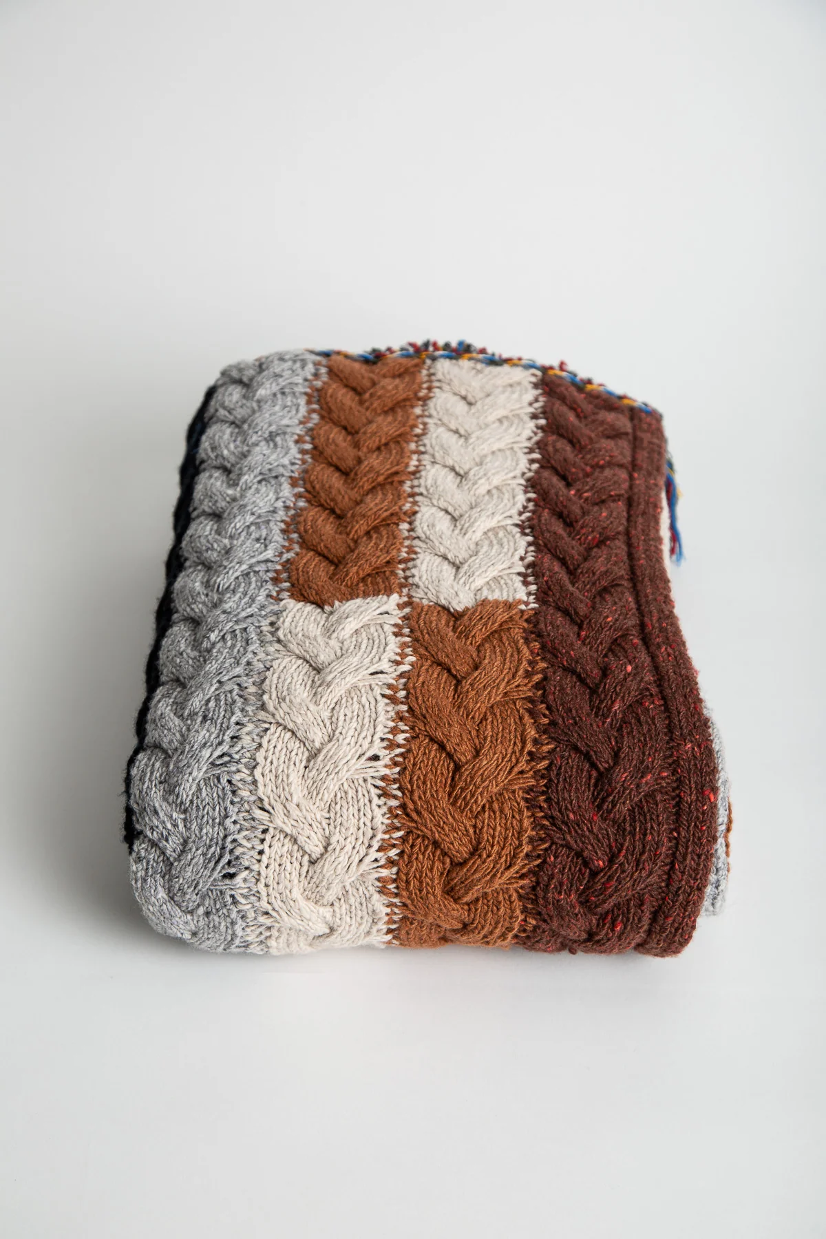 Alanui | Tierra Del Fuego Cable Knit Blanket - Image 3