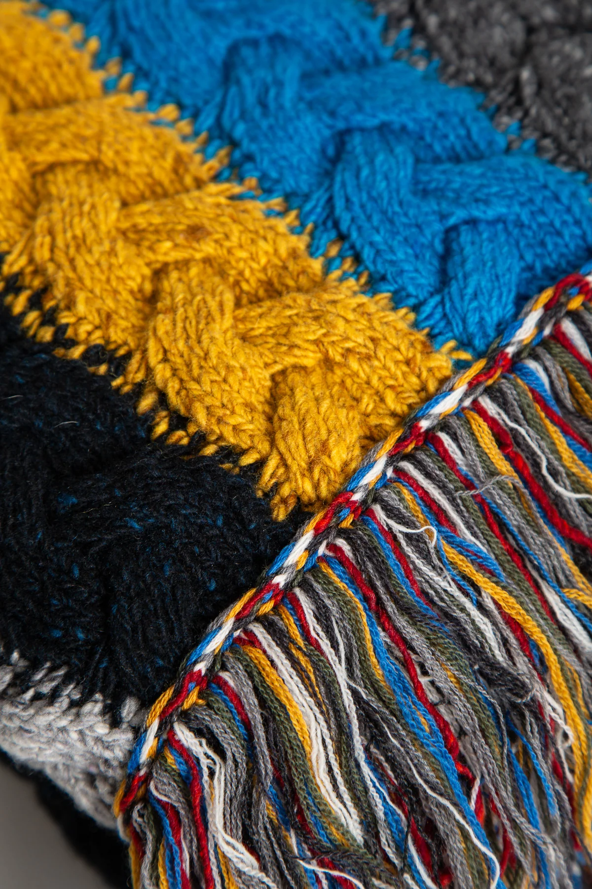 Alanui | Tierra Del Fuego Cable Knit Blanket - Image 4