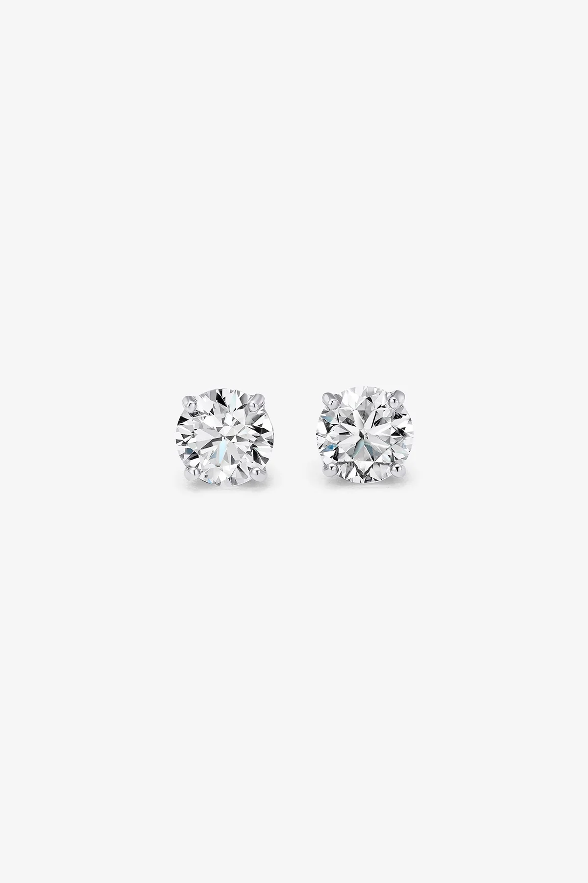 ALEX MOSS | WHITE GOLD STUD EARRINGS 1.0CT