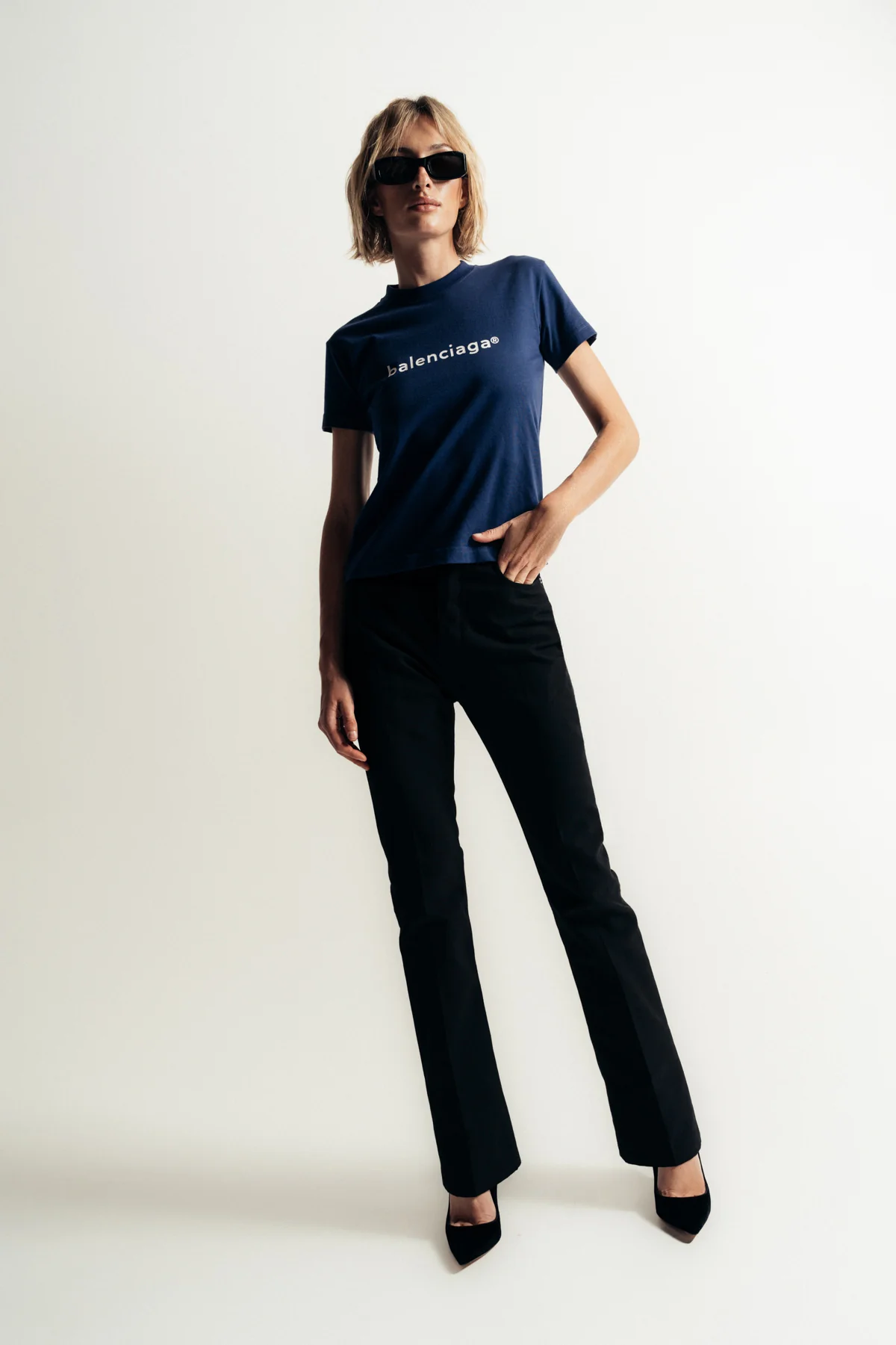 BALENCIAGA | SMALL FITTED TEE - Image 2