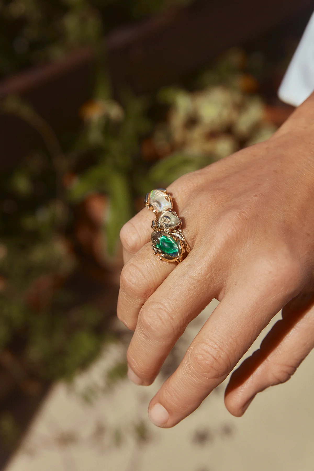BIBI VAN DER VELDEN | FROG ABALONE STACKABLE RING - Image 3