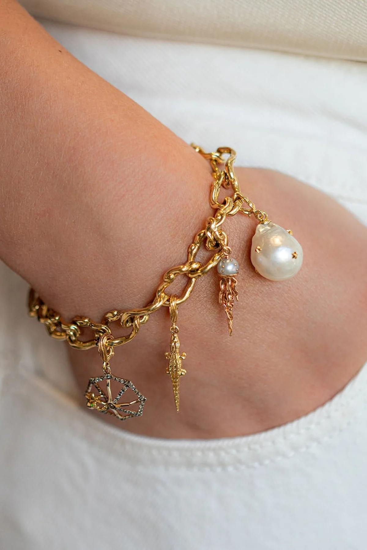 Bibi van der Velden | Gold Alligator Charm - Image 2