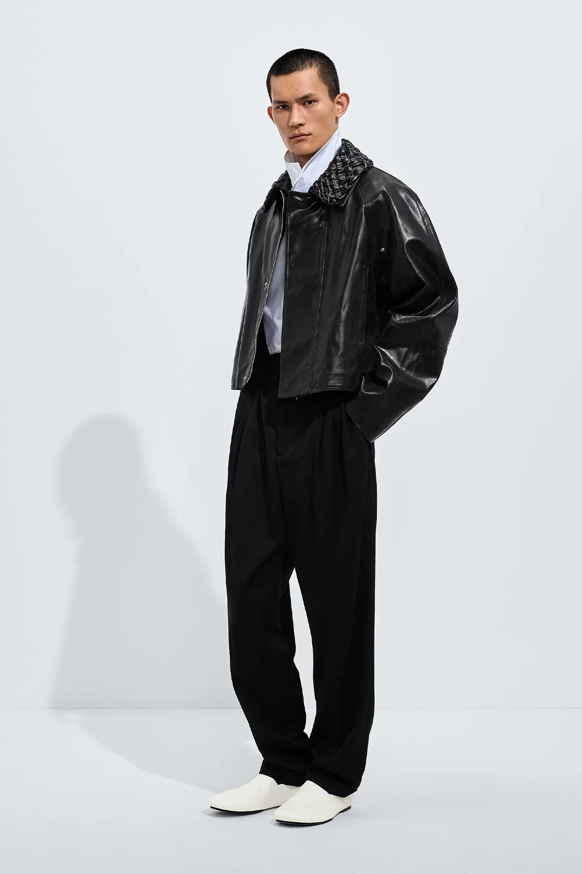 BOTTEGA VENETA | CRACKED LEATHER JACKET