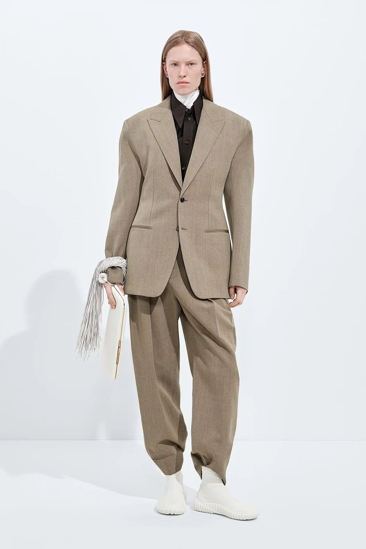 BOTTEGA VENETA | SERATA CLUTCH - Image 2