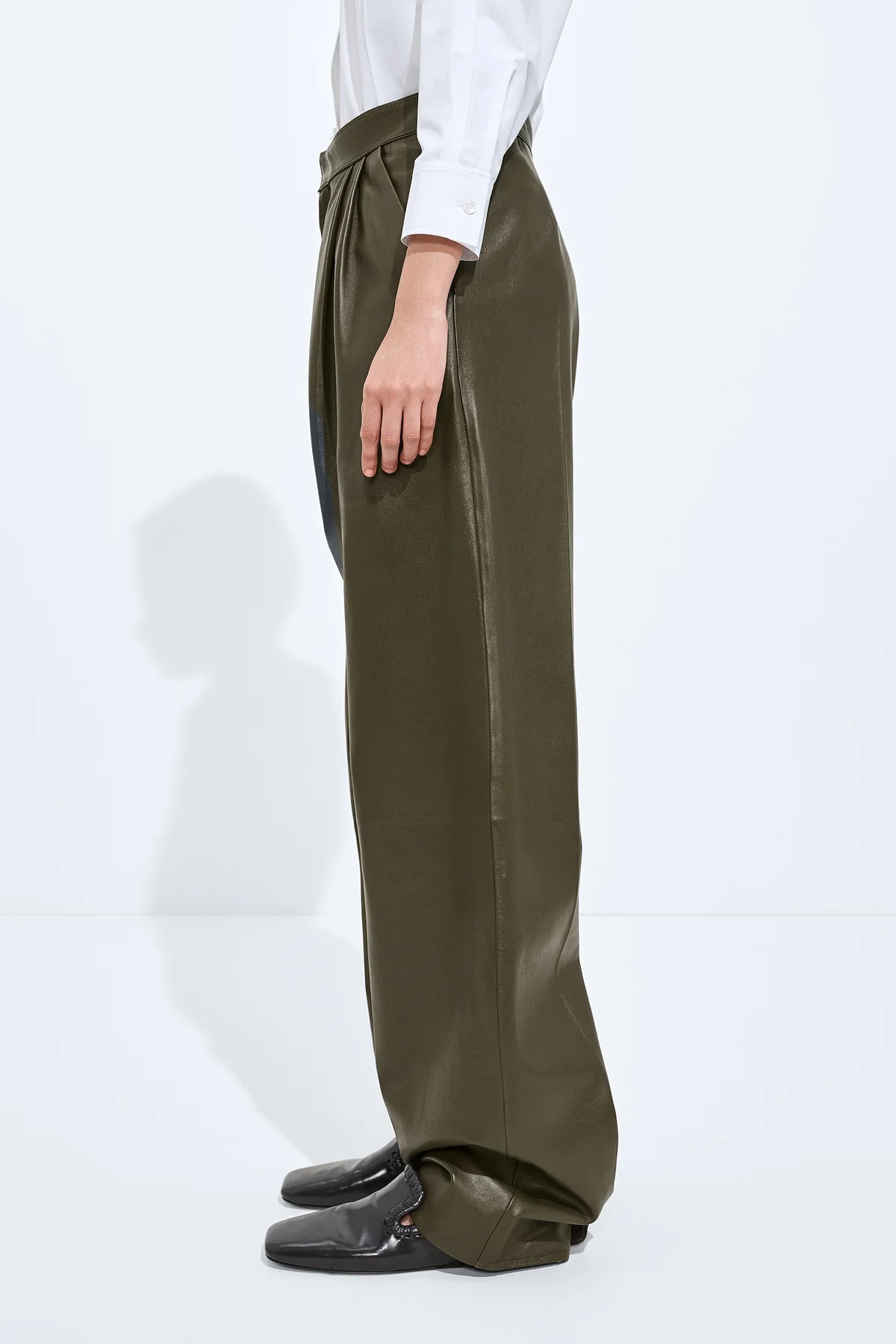Bottega Veneta | Wide Leather Trouser - Image 2