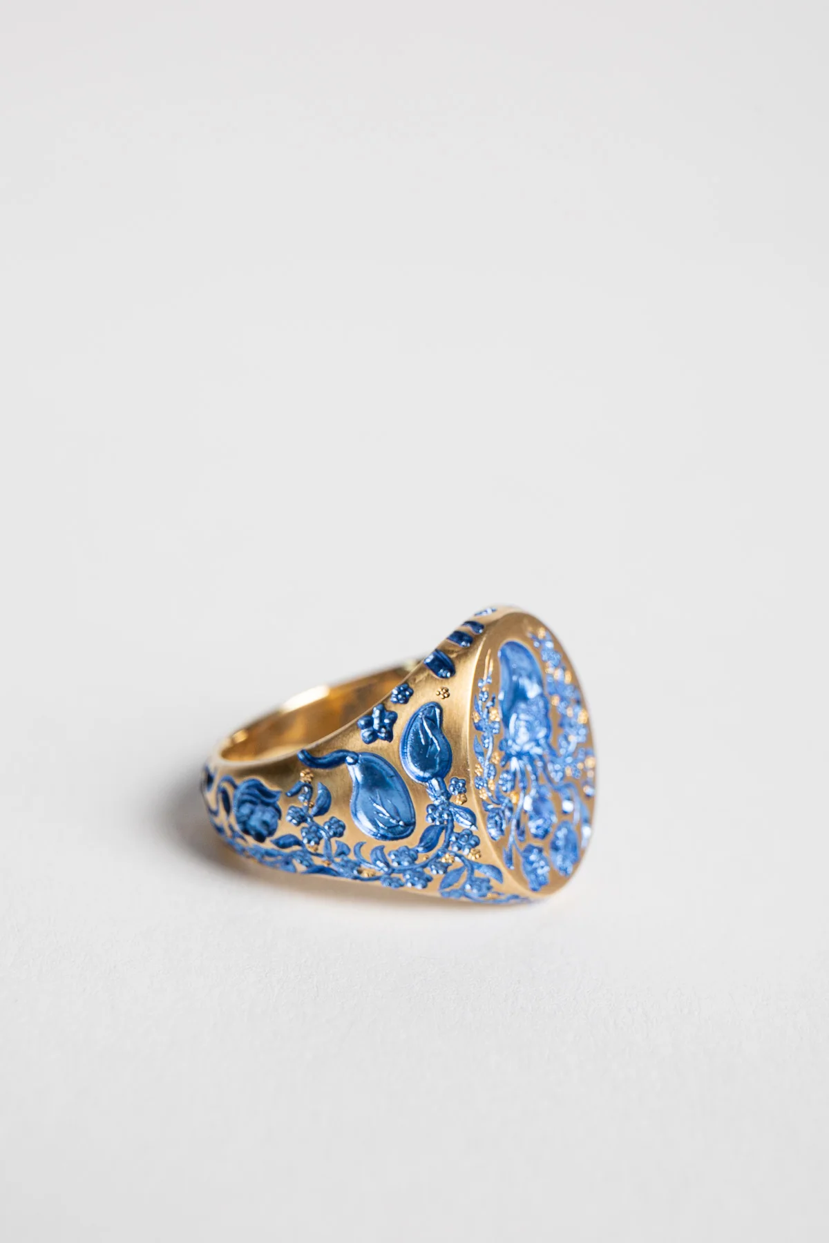 CASTRO SMITH | CLASSIC HEART SIGNET RING - Image 3
