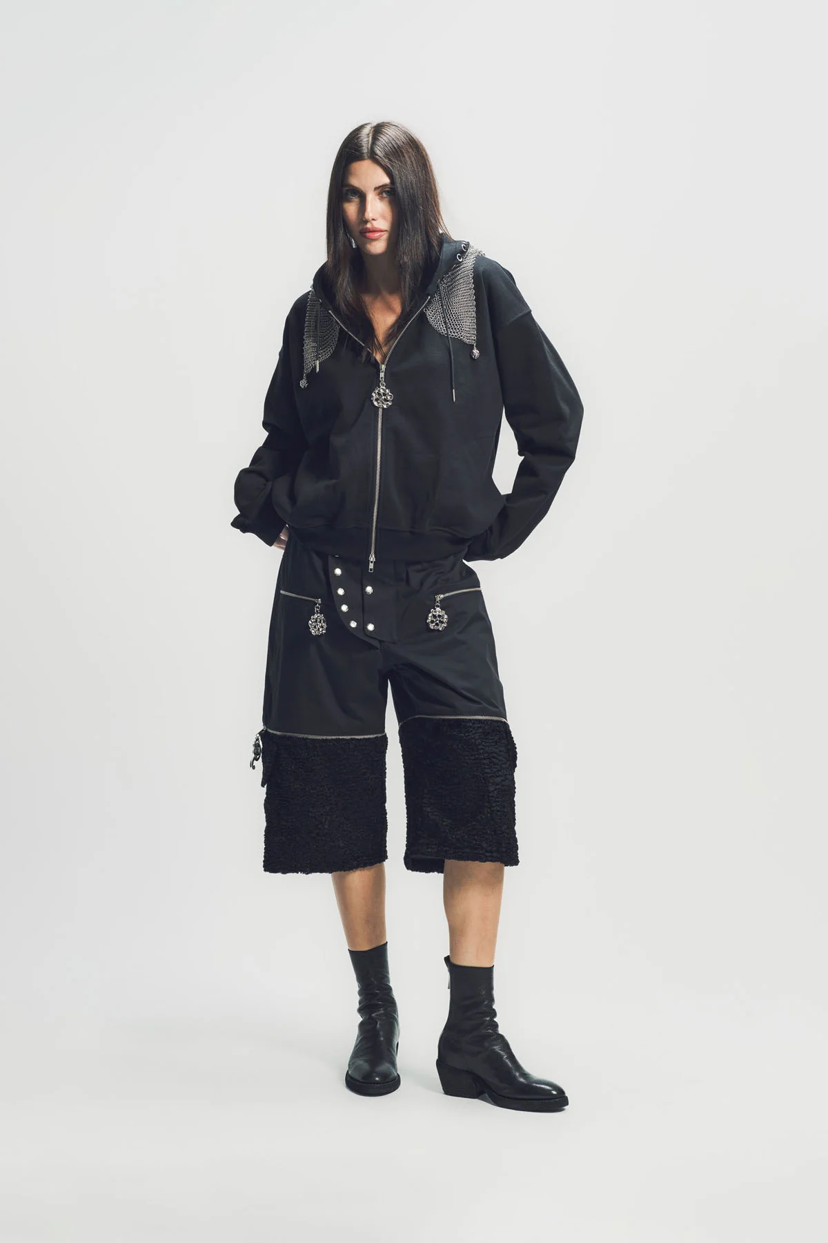 CHOPOVA LOWENA | EXTENSION SHORTS