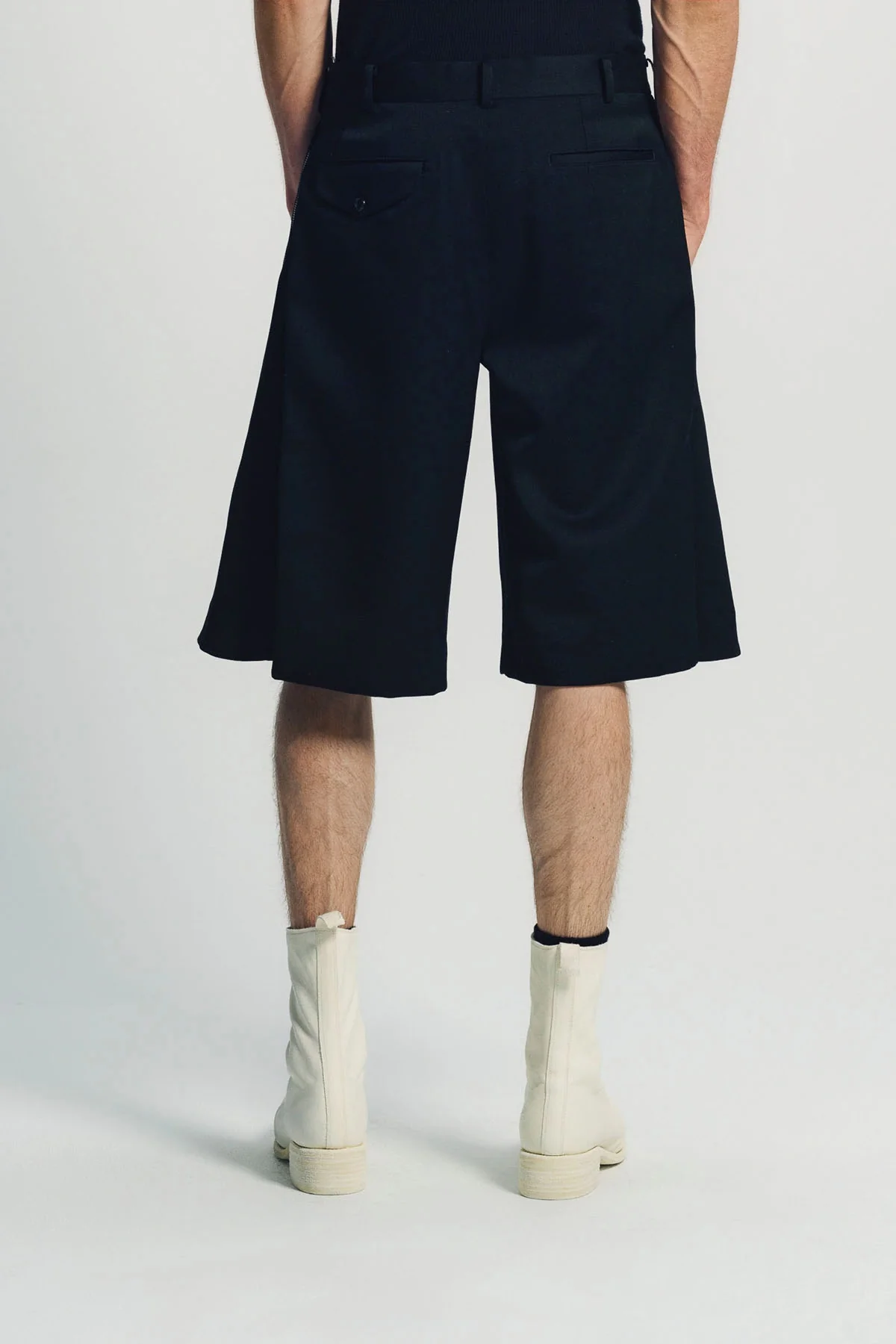 COMME DES GARCONS HOMME PLUS | SIDE ZIP SHORTS - Image 4