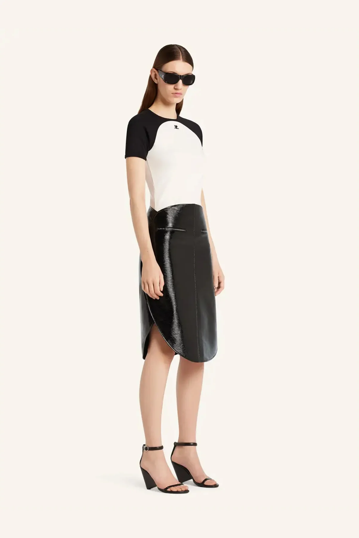COURRÈGES | CIRCLE VINYL SKIRT - Image 3