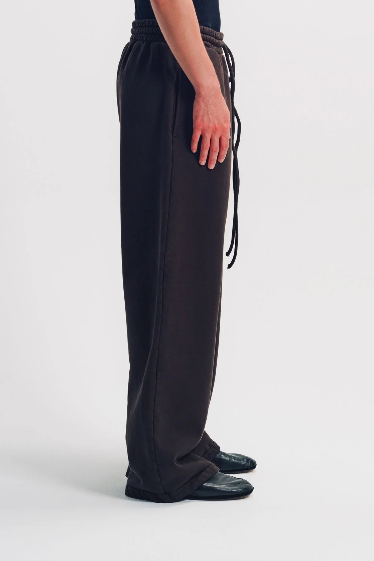 Fear of God | Sunfaded Wide Leg Sweatpant - Image 5