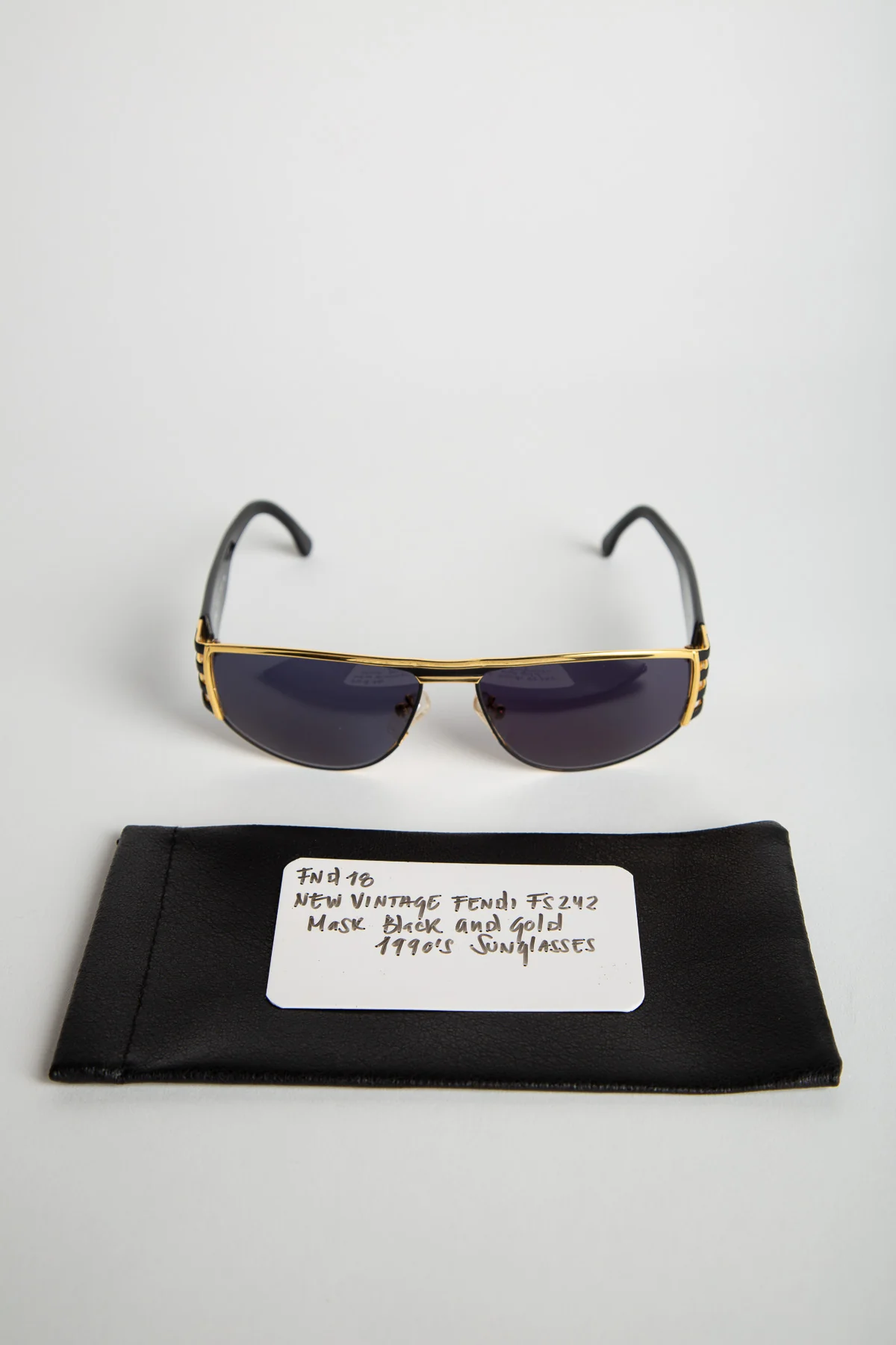 1990 FENDI  FS242 MASK LARGE SUNGLASSES - Image 4