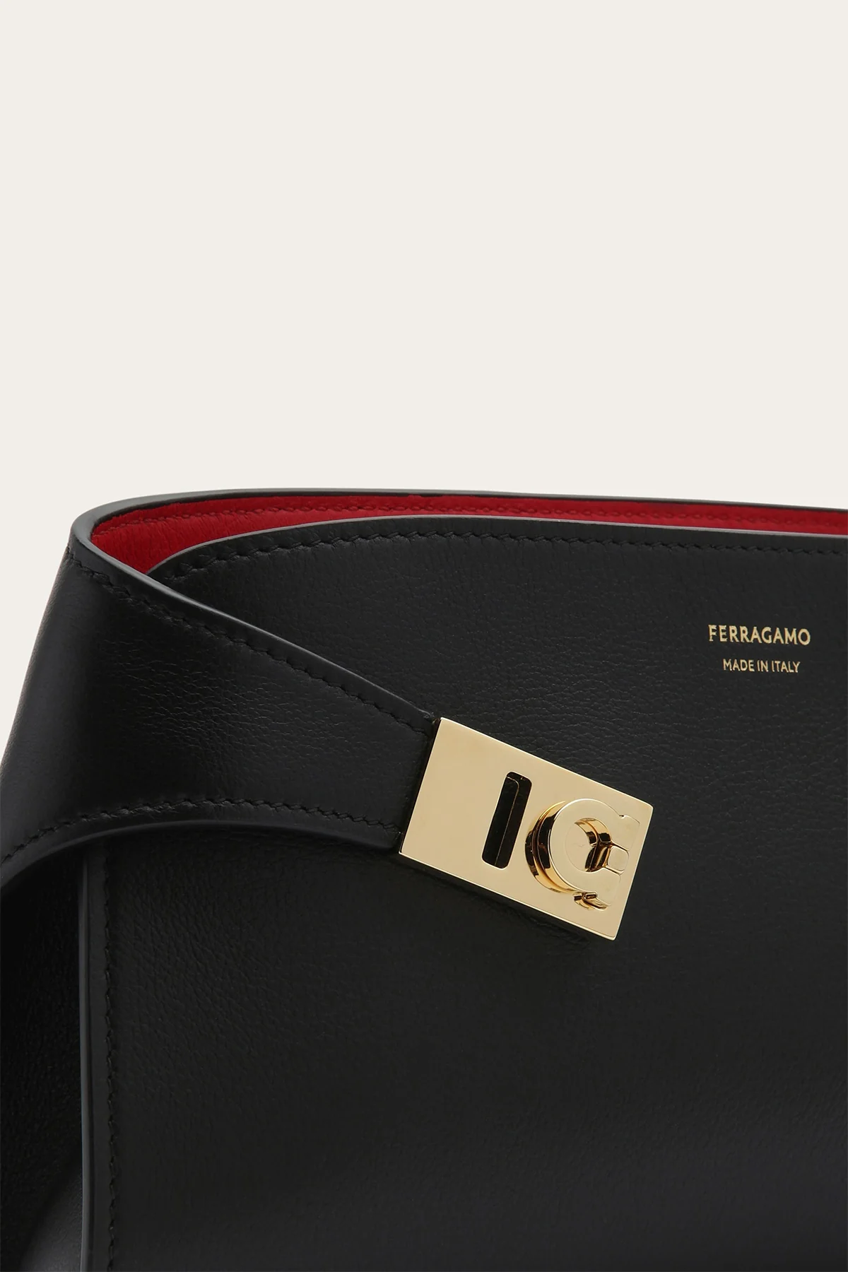 FERRAGAMO | HUG MINI BICOLOR CROSSBODY BAG - Image 5