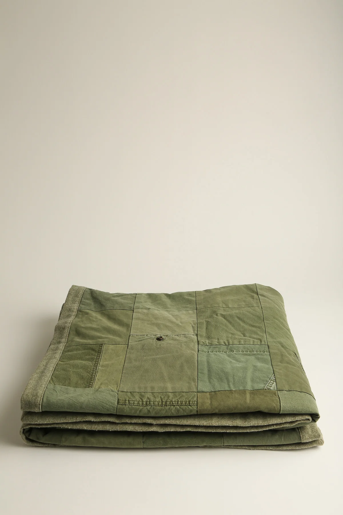 GREG LAUREN | TENT SCRAP BLANKET - Image 3