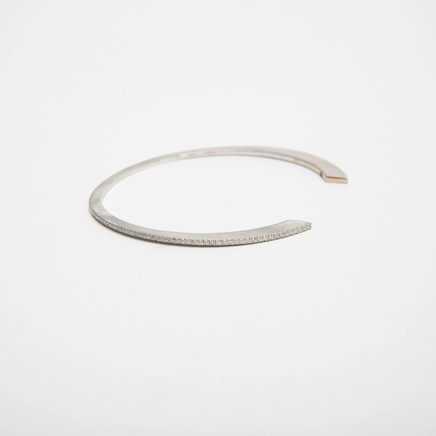 HADAR NORNBERG | DIAMOND SEMBLANCE BRACELET - Image 3