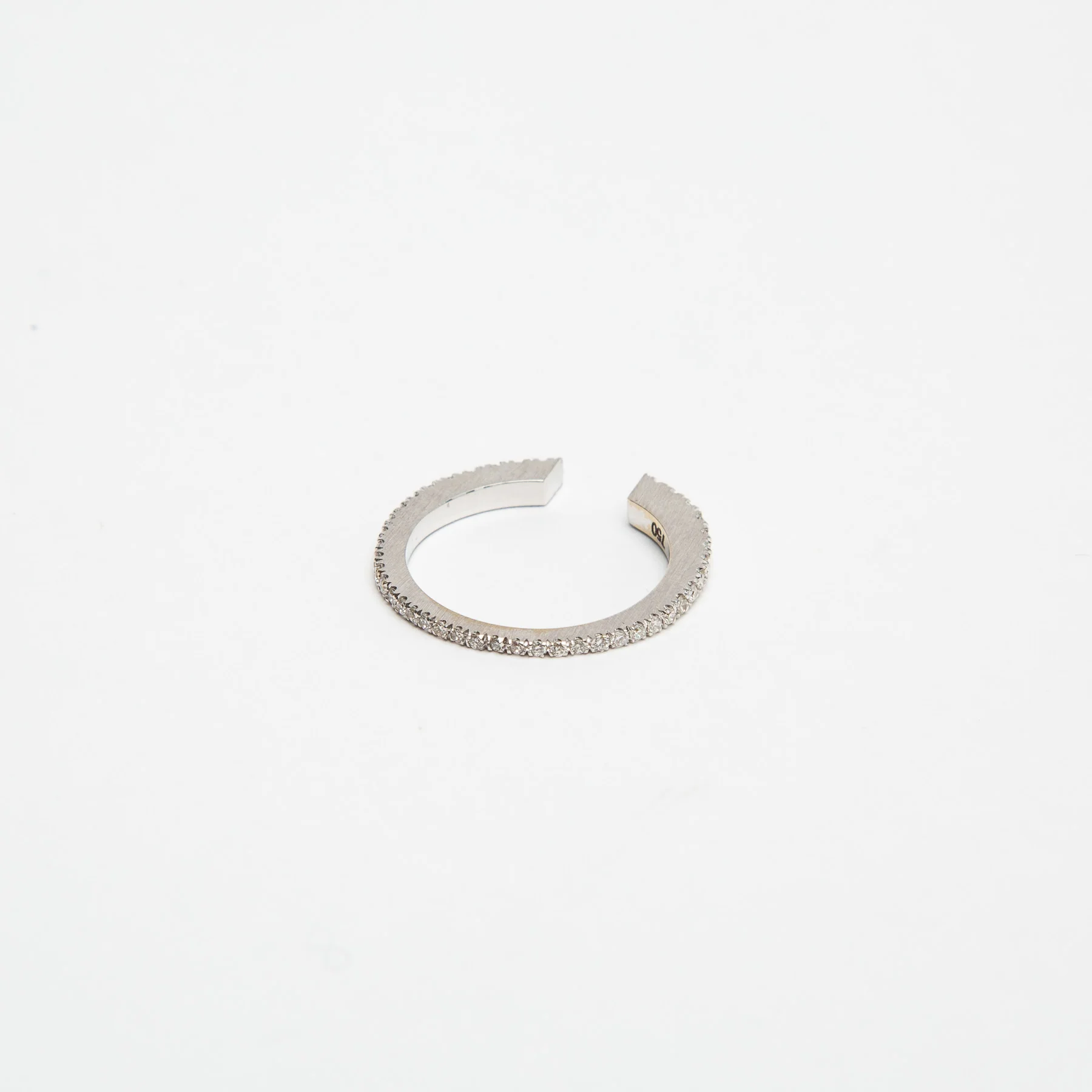 HADAR NORNBERG | PAVE DIAMOND UNTITLED RING - Image 3