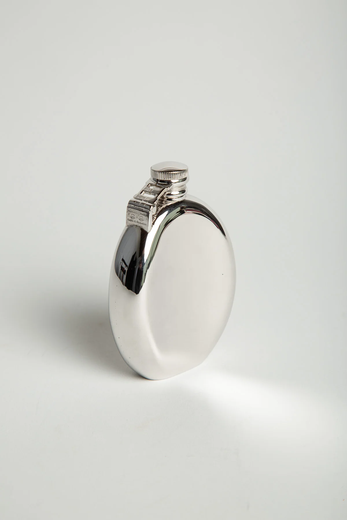 HERMÈS | 1960'S SMALL STERLING SILVER FLASK - Image 2