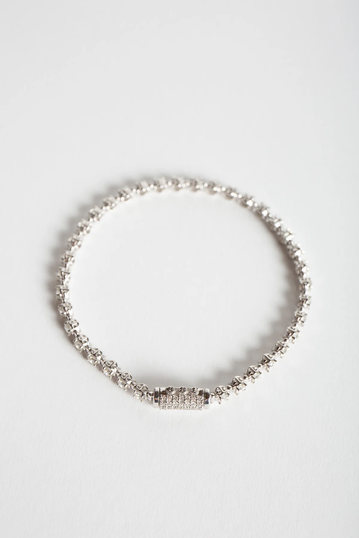 HOORSENBUHS | 3MM DIAMOND INFINITE BRACELET - Image 2