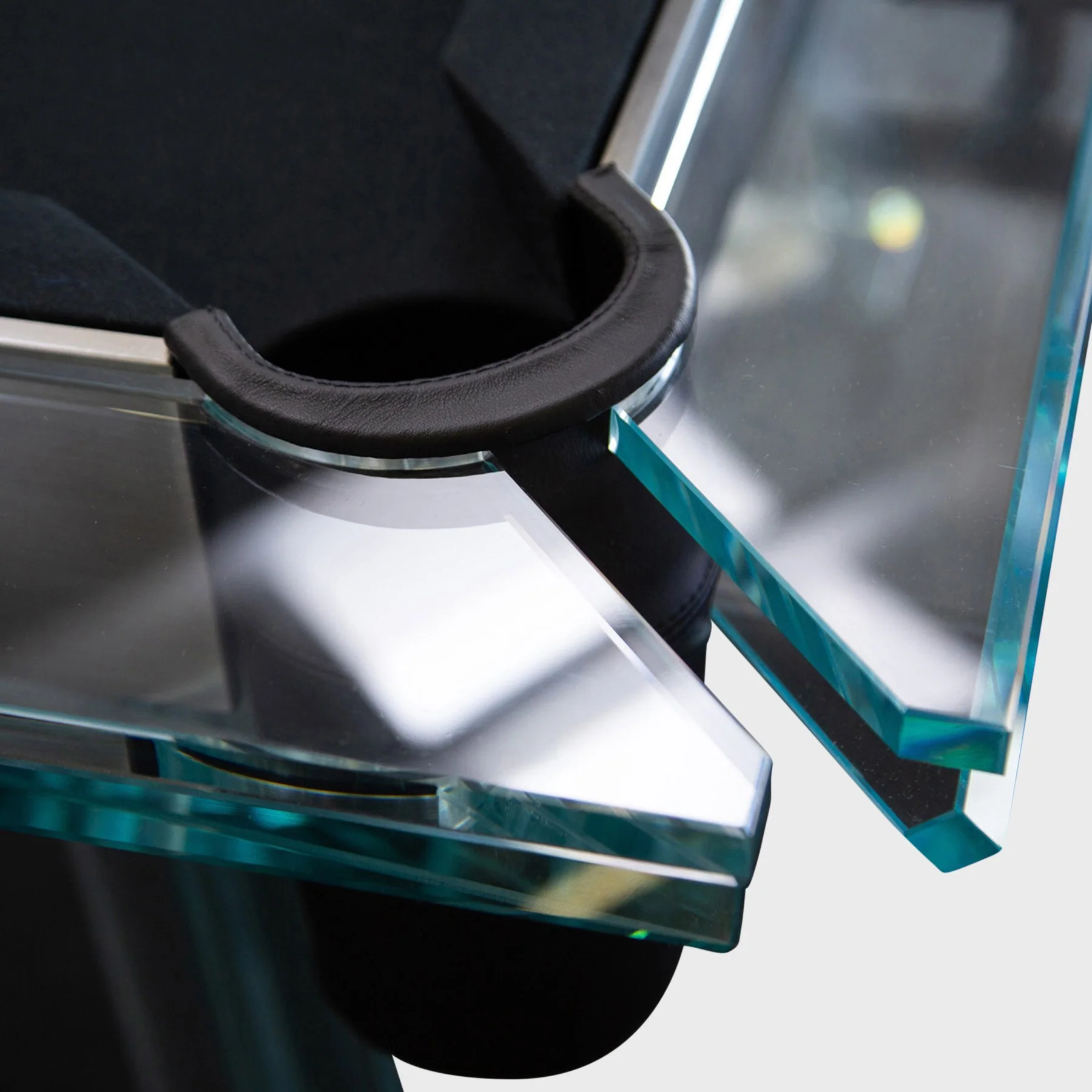 MAXFIELD PRIVATE COLLECTION | IMPATIA POOL TABLE - Image 3