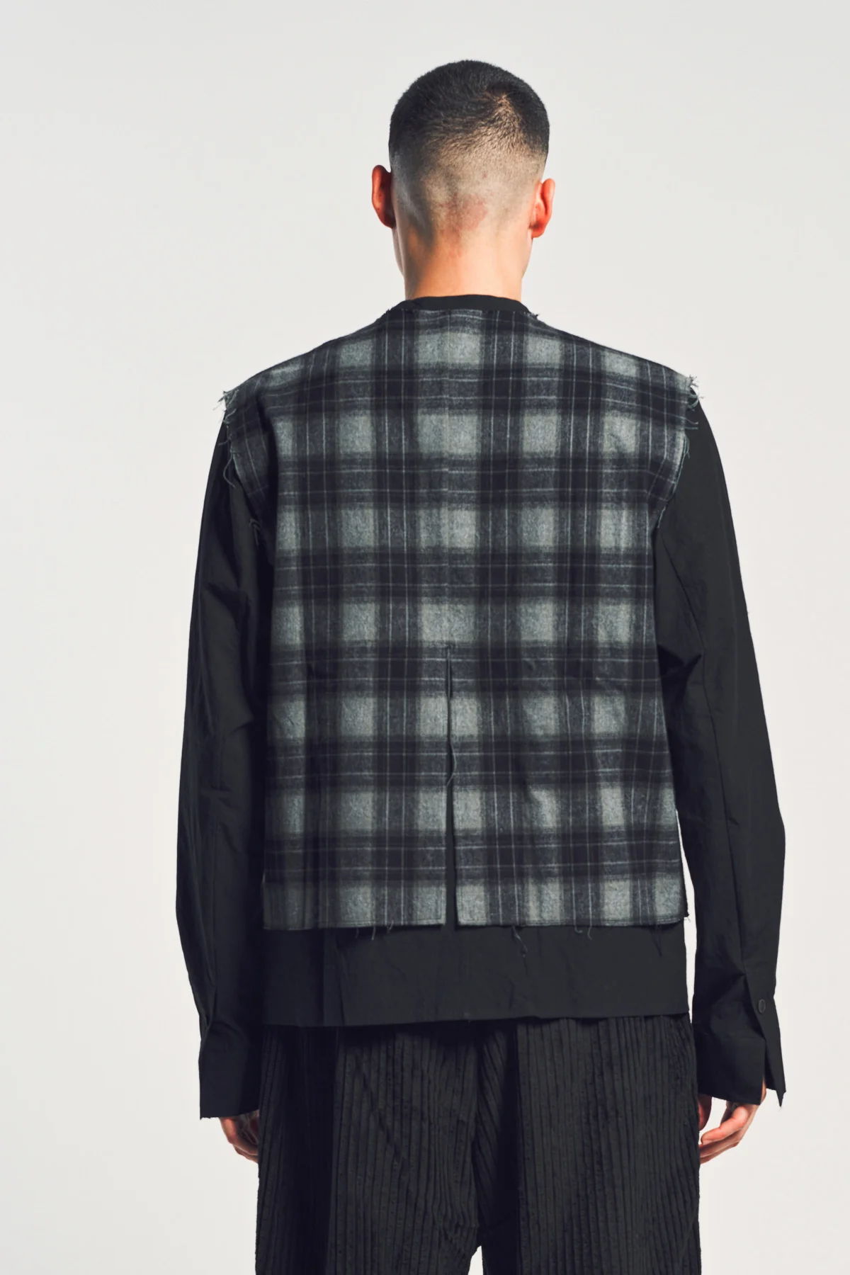 INDIVIDUAL SENTIMENTS | LAYERED SHIRT - Image 4