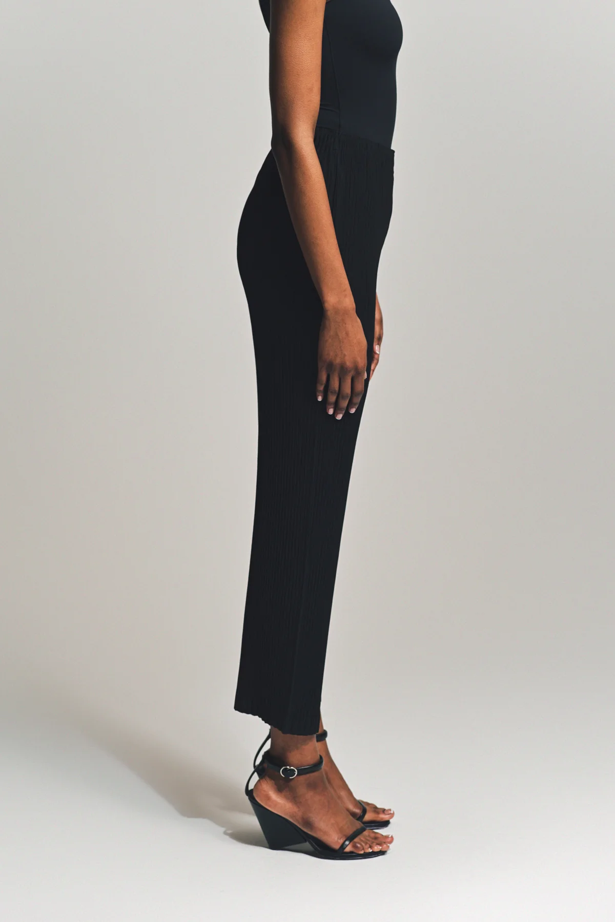 ISSEY MIYAKE | HATCHING PLEAT PANTS - Image 5