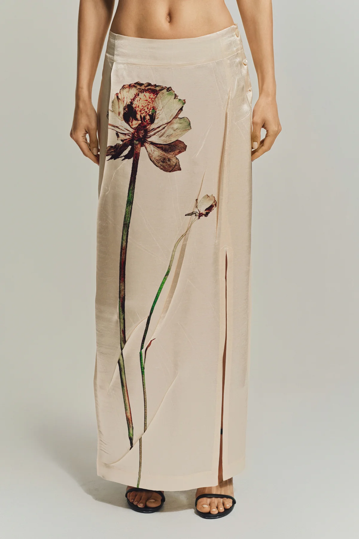 ISSEY MIYAKE | PRESSED FLORA SKIRT - Image 2
