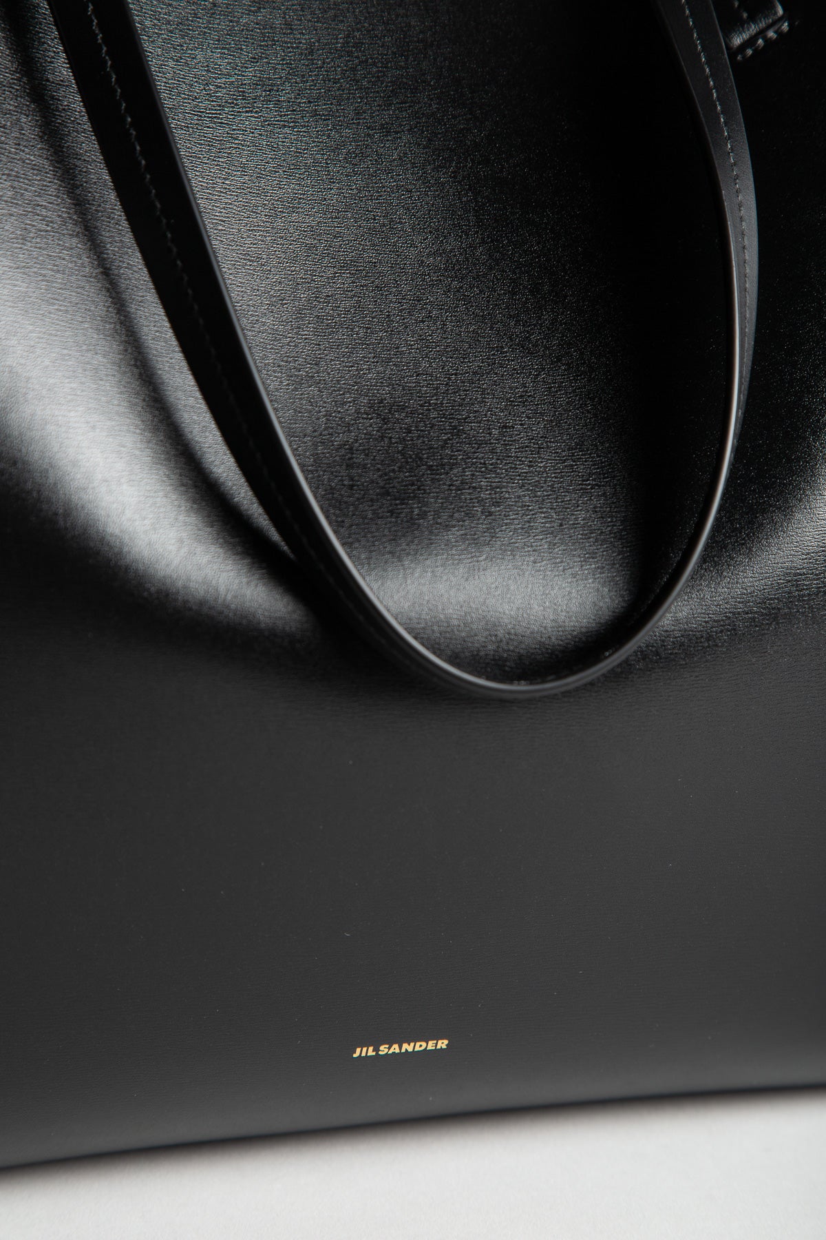 JIL SANDER | LARGE CURVE SHOULDER BAG - Image 4