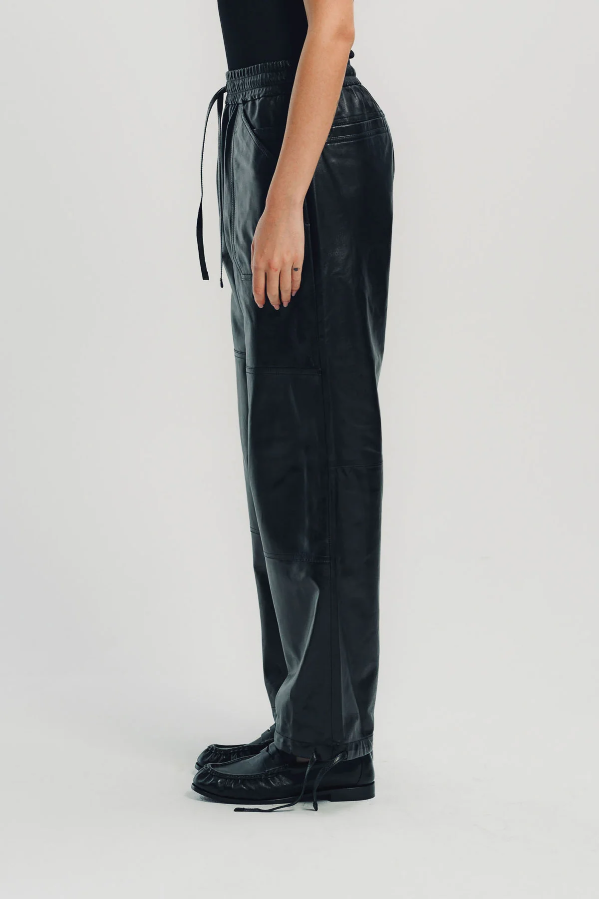 JIL SANDER | LEATHER JOGGER PANTS - Image 5