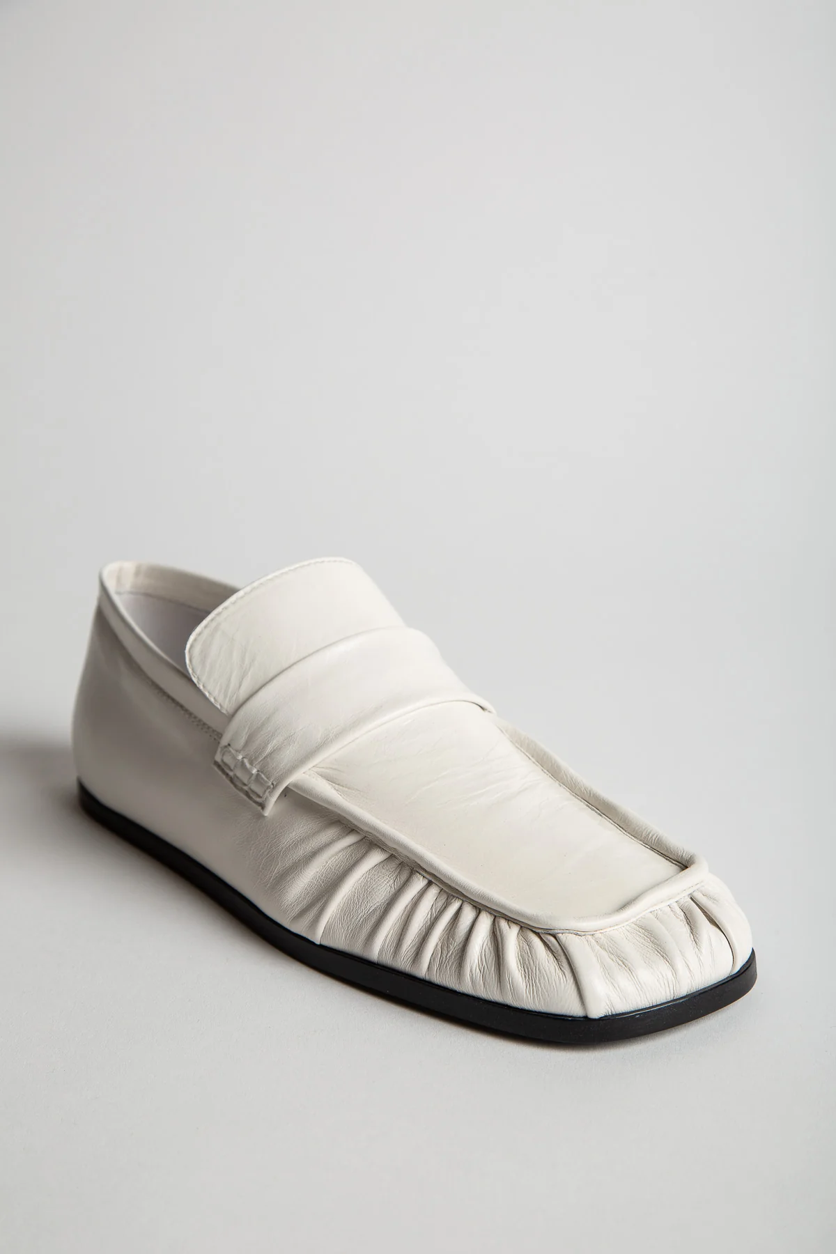 JIL SANDER | LOAFERS IN PORCELAIN - Image 3