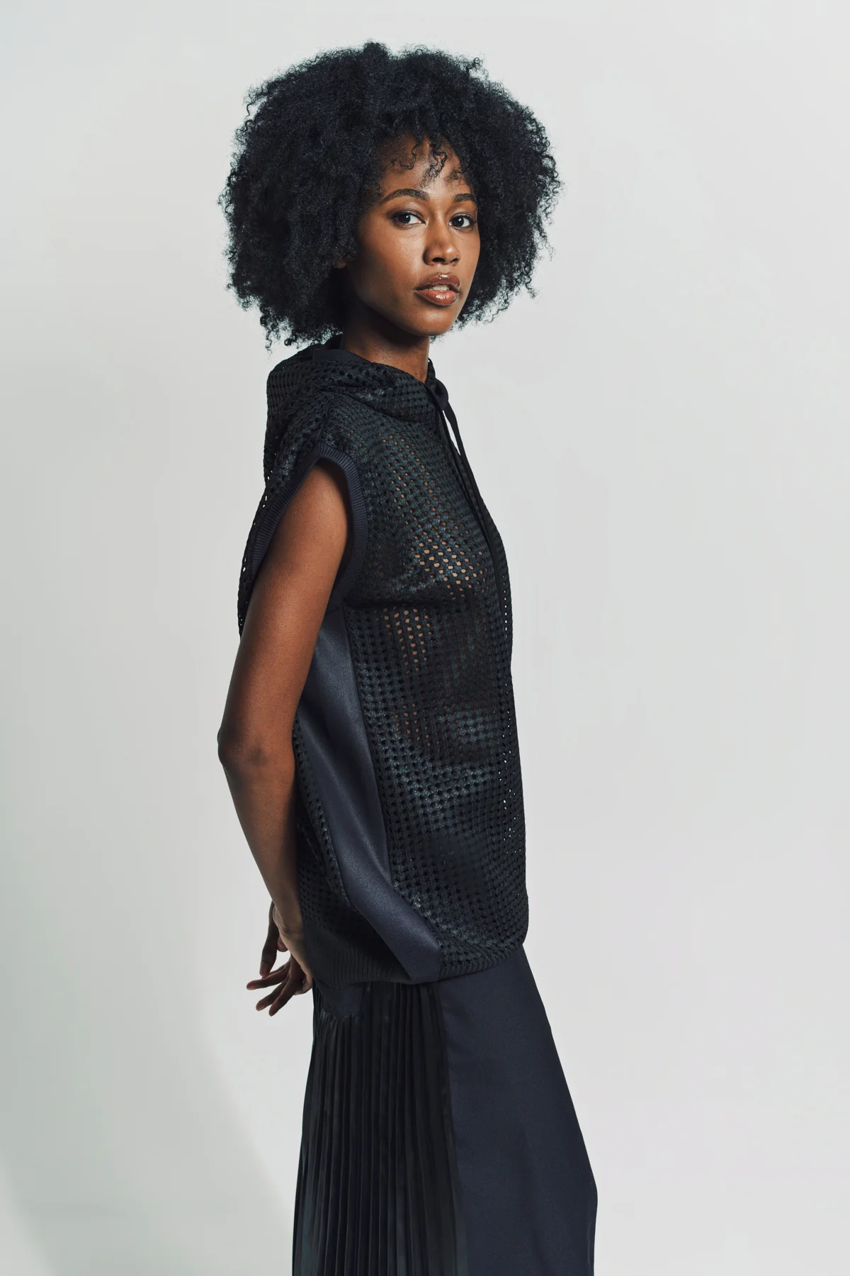 JUNYA WATANABE | SLEEVELESS MESH HOODIE - Image 5