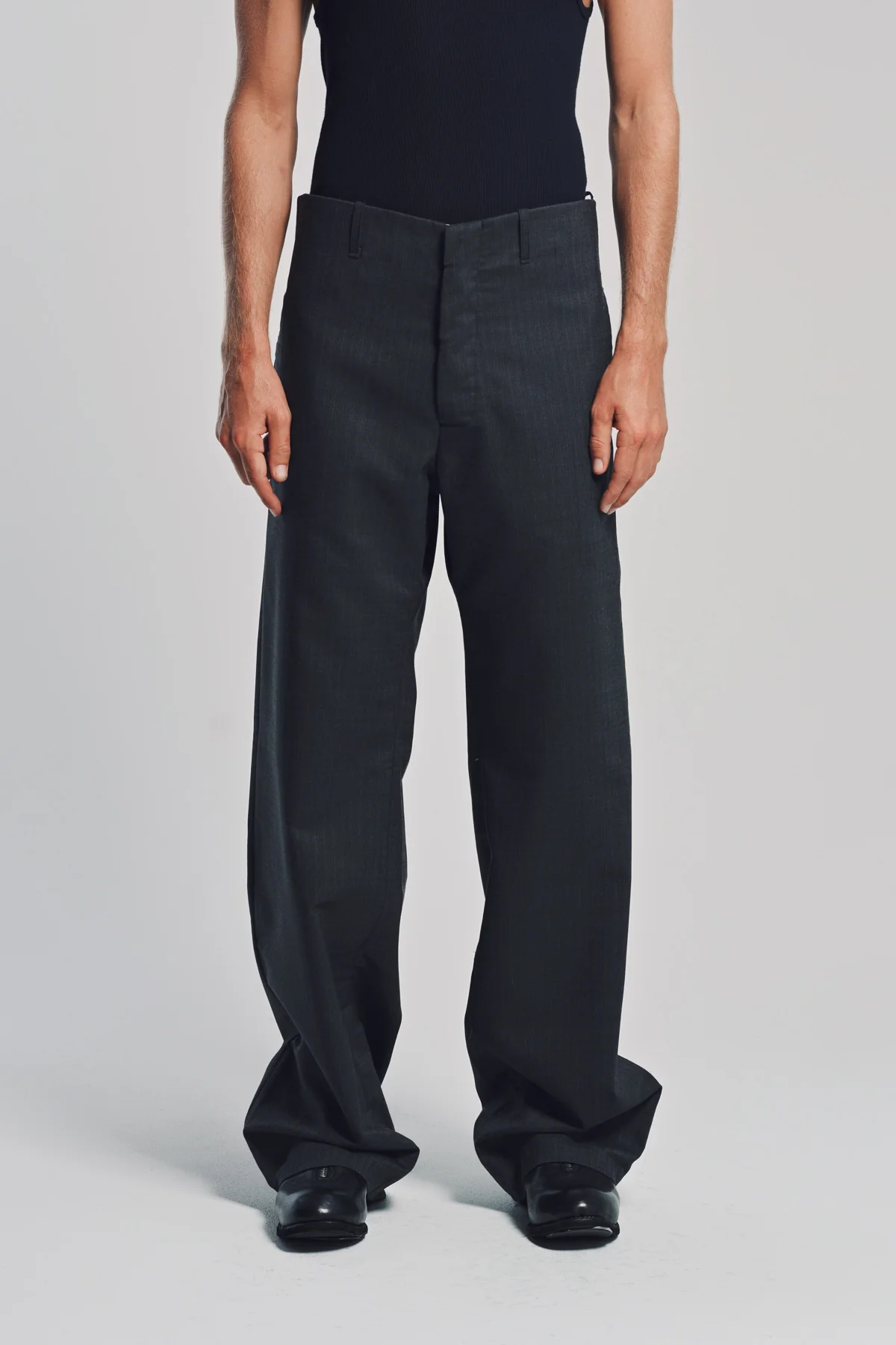 K'ANG | BUCKLE BACK PLEATED TROUSERS - Image 2