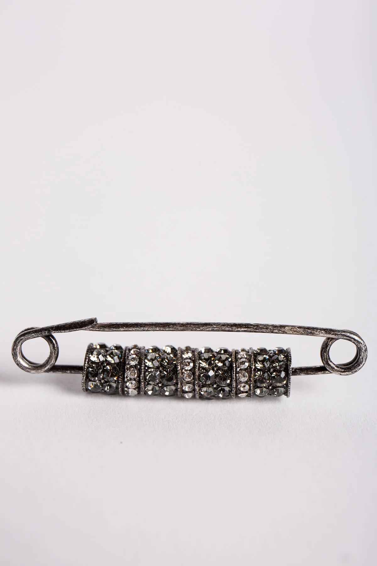 LANVIN | SMALL CRYSTAL STRASS PIN - Image 3