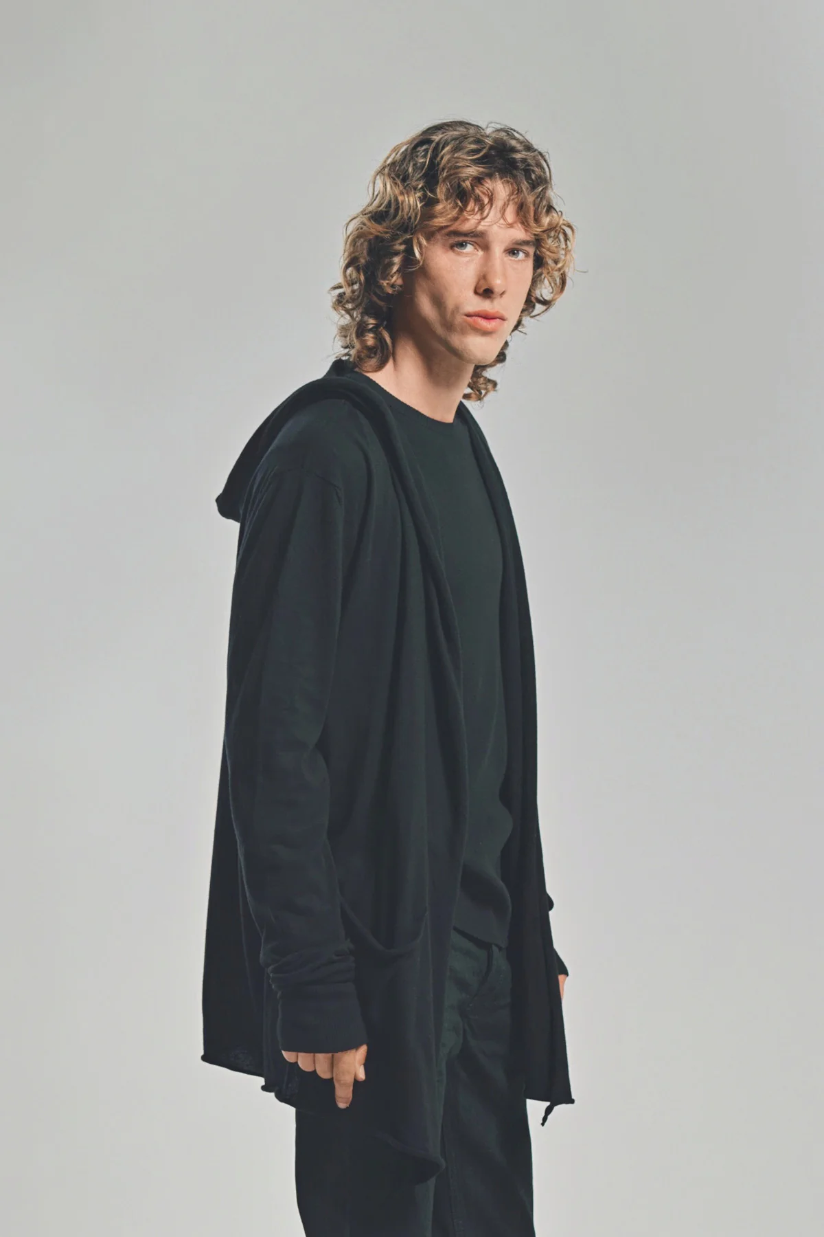 LARS ANDERSSON | HOODED WRAP JACKET - Image 5