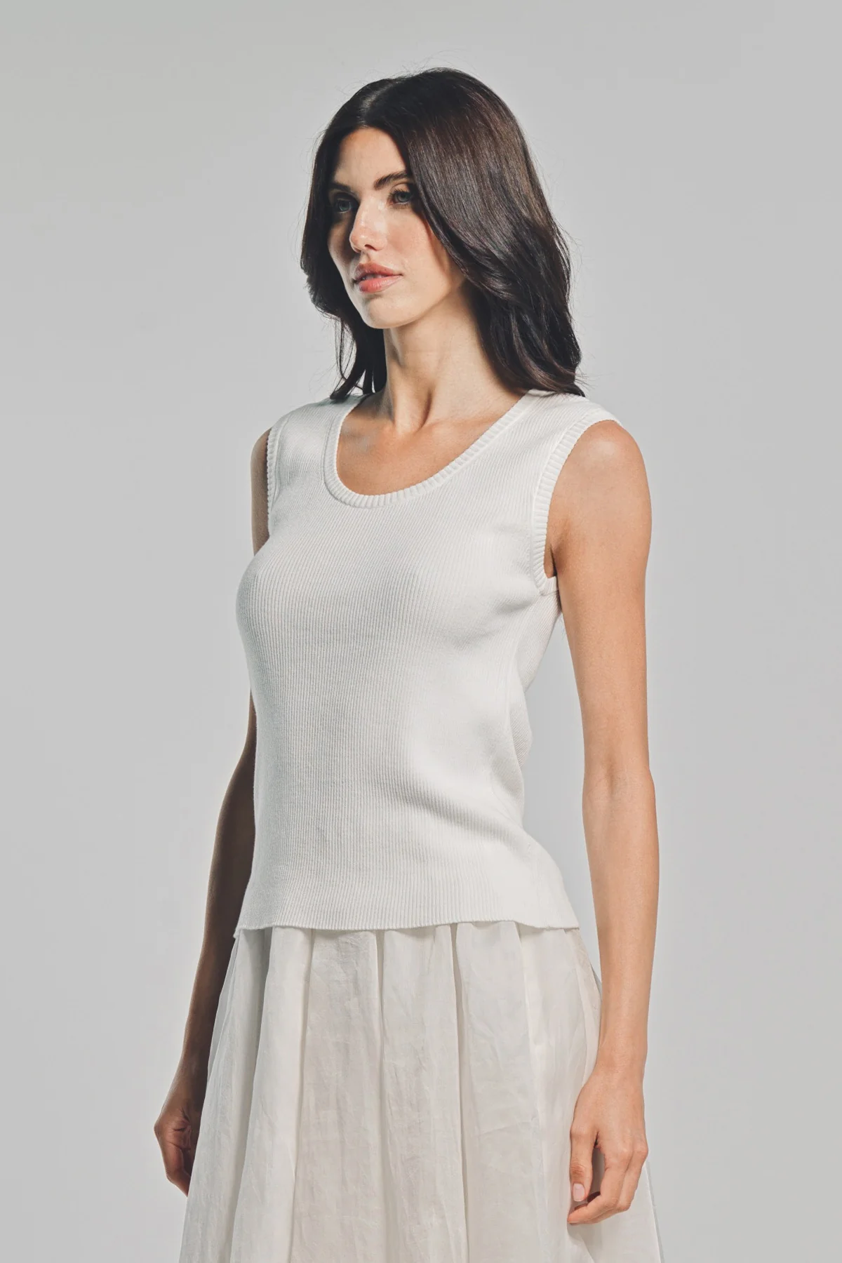 LARS ANDERSSON | SLEEVELESS SCOOPNECK TOP 2X1 RIB - Image 10