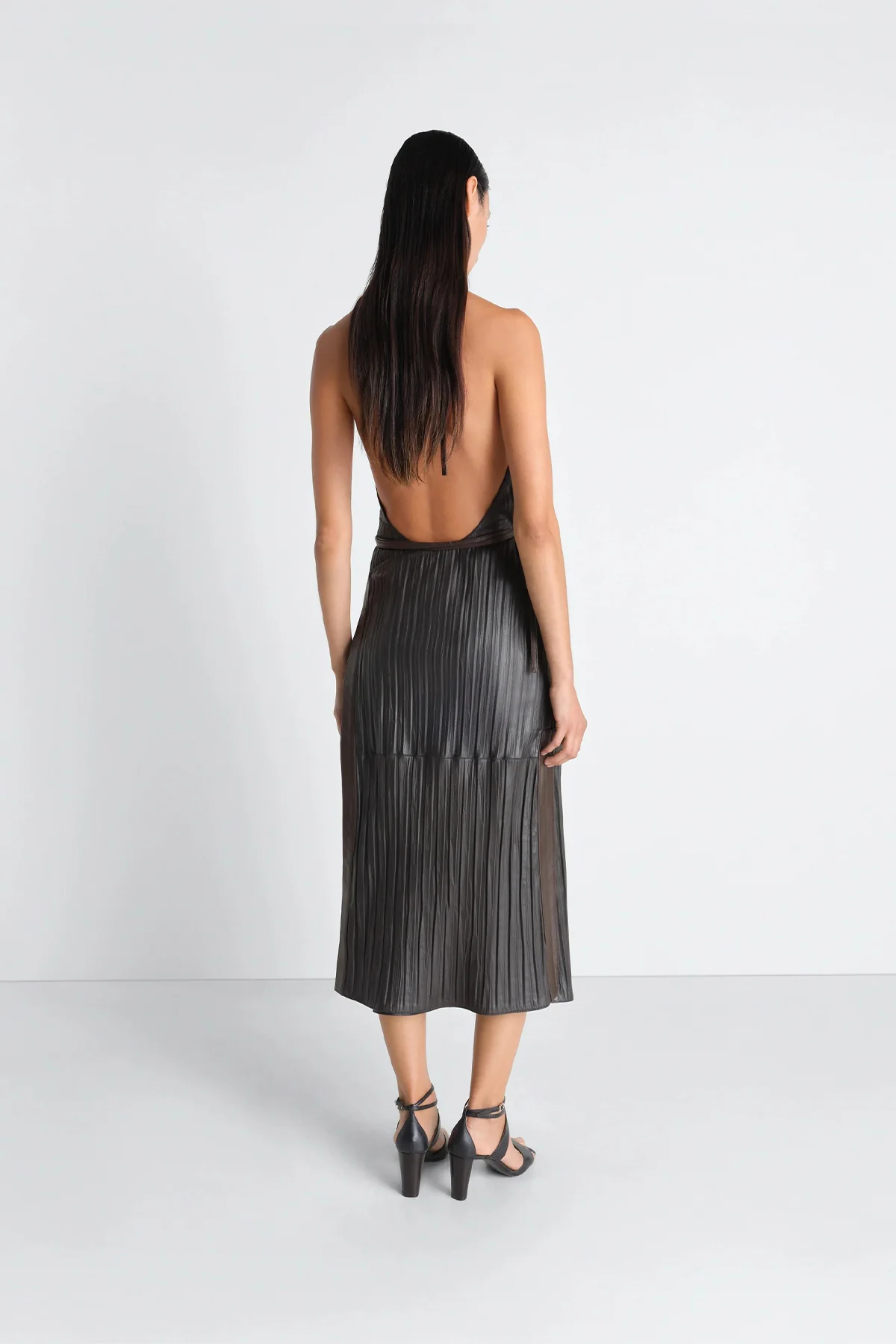 LEMAIRE | LEATHER APRON DRESS IN CRINKLE LAMB LEATHER - Image 4