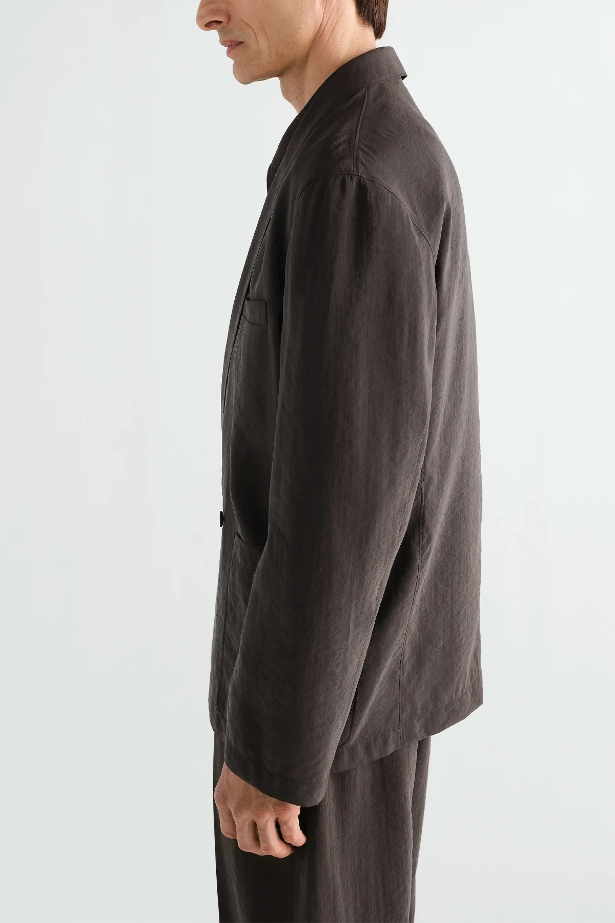 Lemaire | Light Double-breasted Jacket in Dry Silk - Image 4