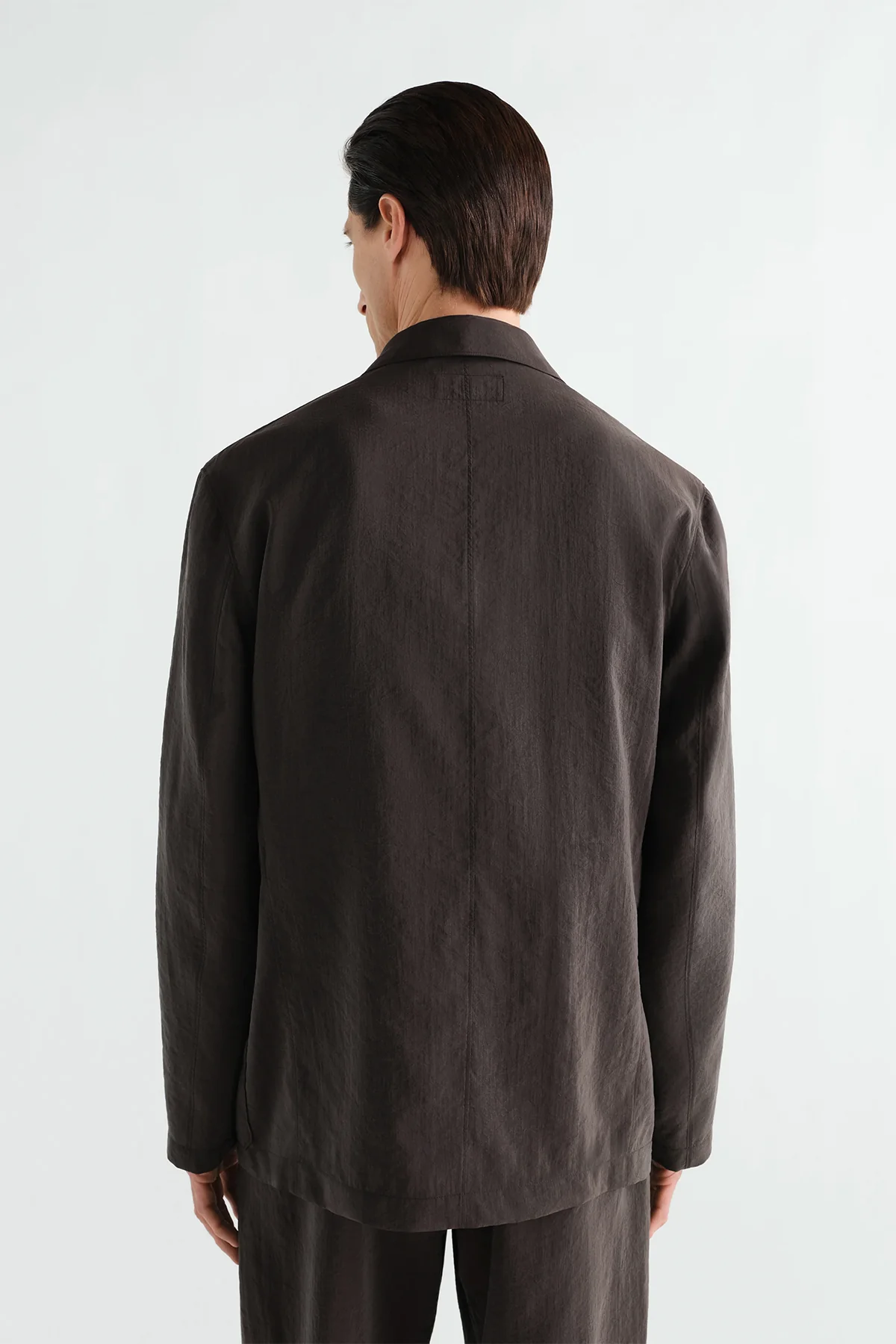 Lemaire | Light Double-breasted Jacket in Dry Silk - Image 5