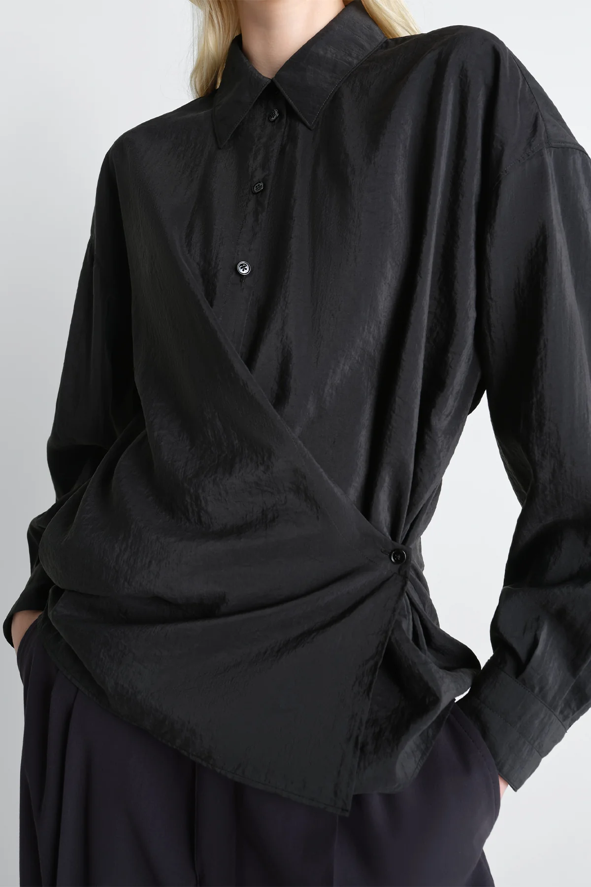 LEMAIRE | STRAIGHT COLLAR TWISTED SHIRT - Image 2