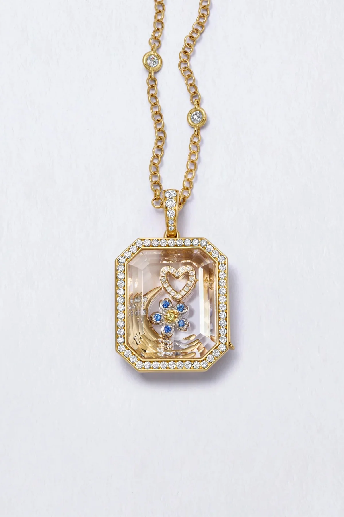 LOQUET LONDON | CRESCENT MOON CHARM - Image 3