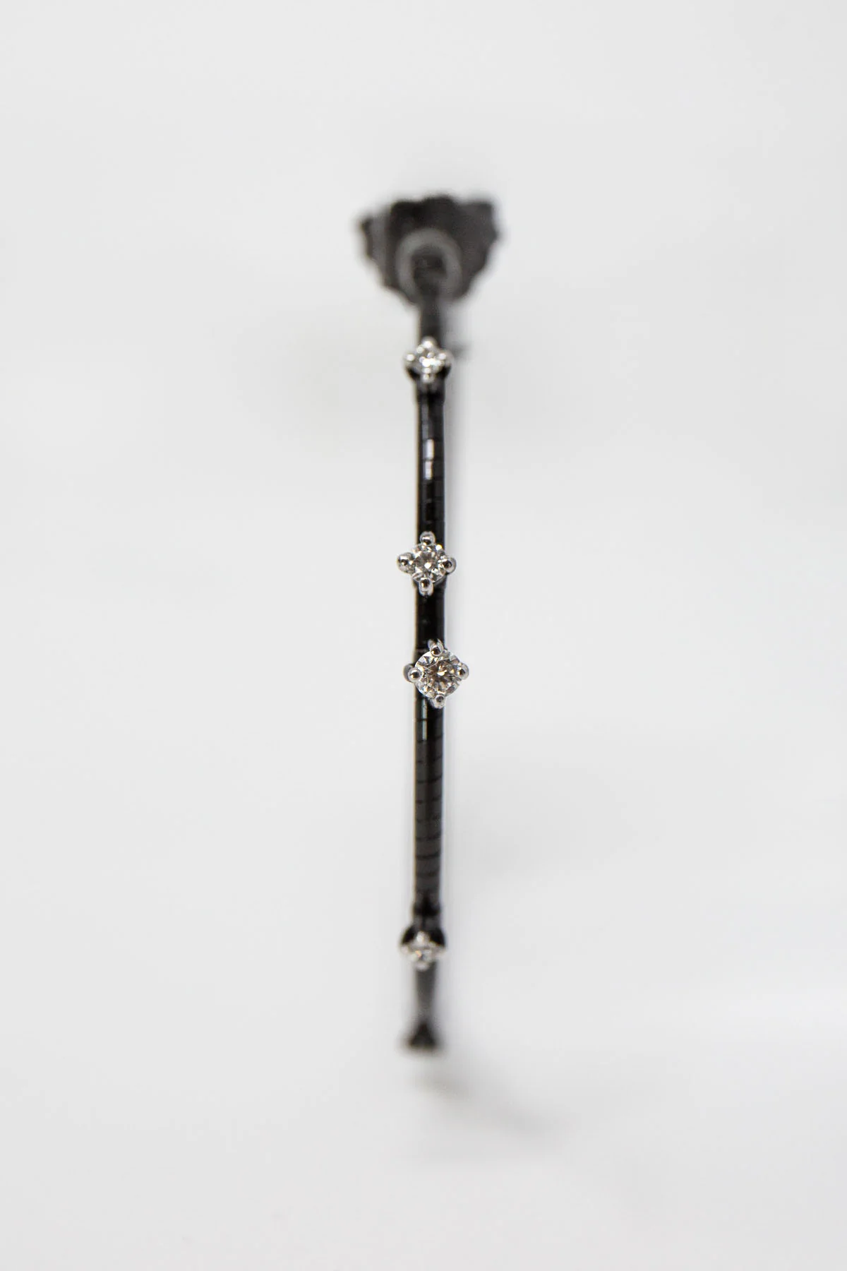 MATTIA CIELO | BLACK GOLD 12 DIAMOND HOOP EARRINGS - Image 2