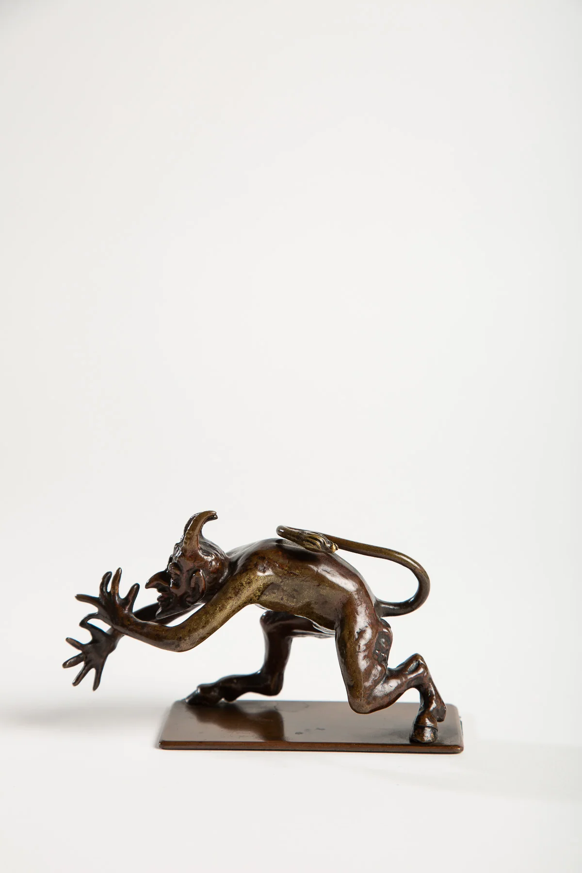 MAXFIELD PRIVATE COLLECTION | 19TH CENTURY VIENNA DEVIL - Image 2