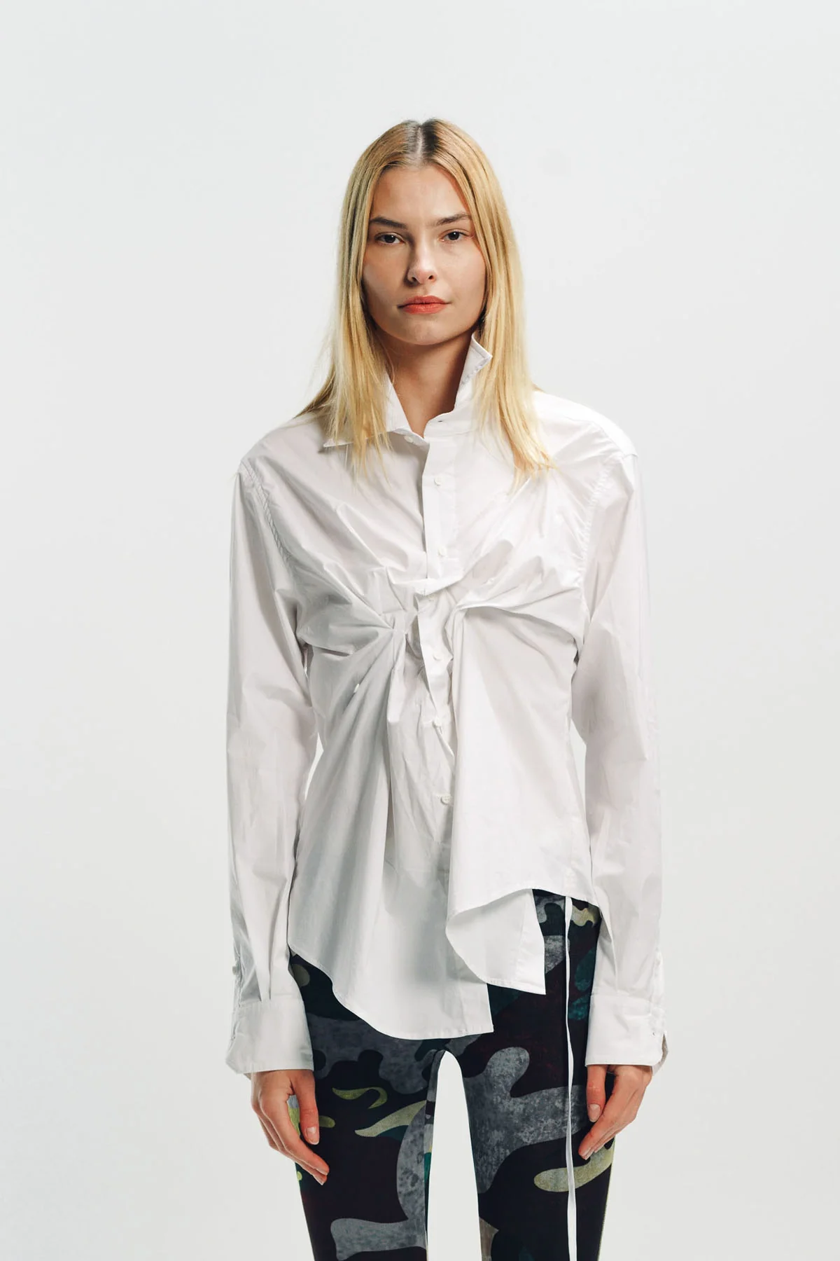 OTTOLINGER | TWISTED & PLEATED LONG SLEEVE SHIRT - Image 2