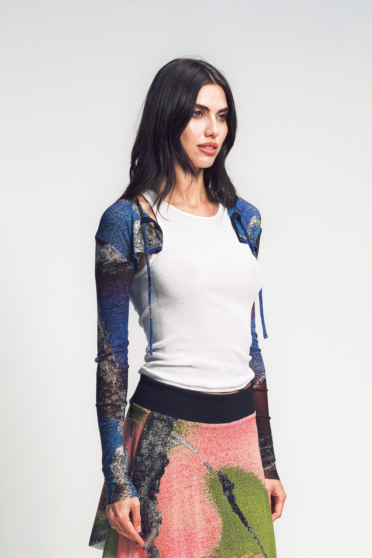 PAULA CANOVAS DEL VAS | CHEEKY BOLERO - Image 4