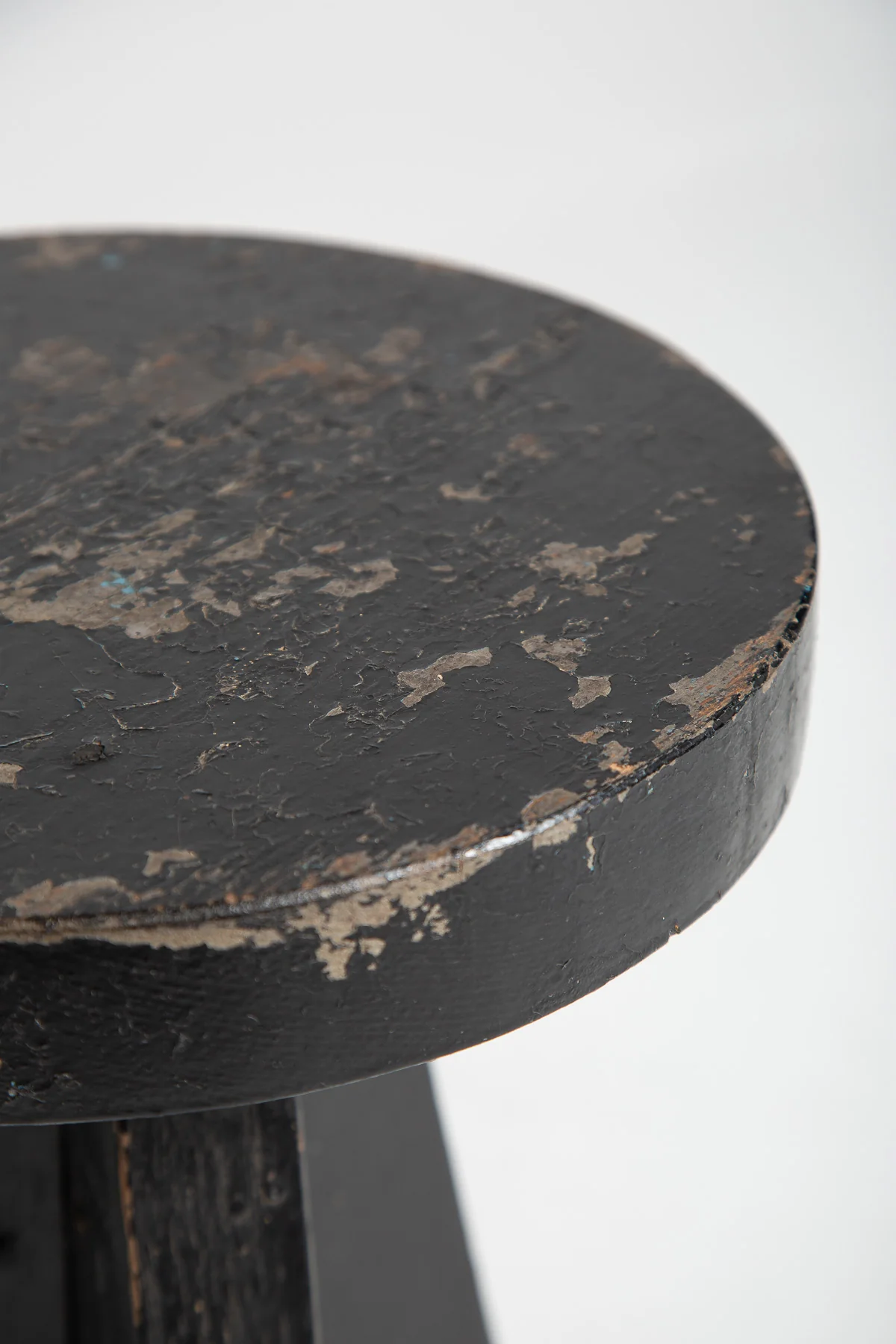RICHARD FILIPOWSKI | 1953 PROTOTYPE WORK STOOLS, SET OF 3 - Image 4