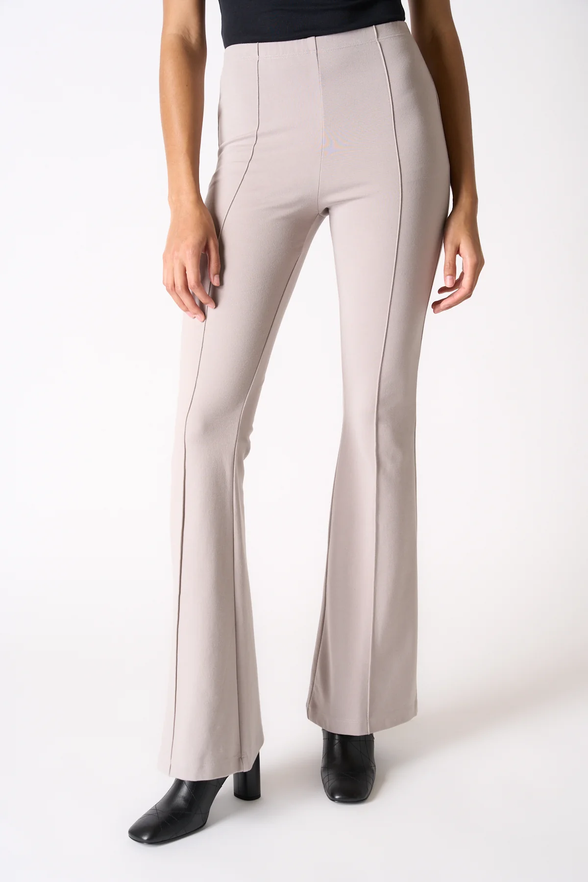 SABLYN | BAILEY FLARE LEGGINGS - Image 2