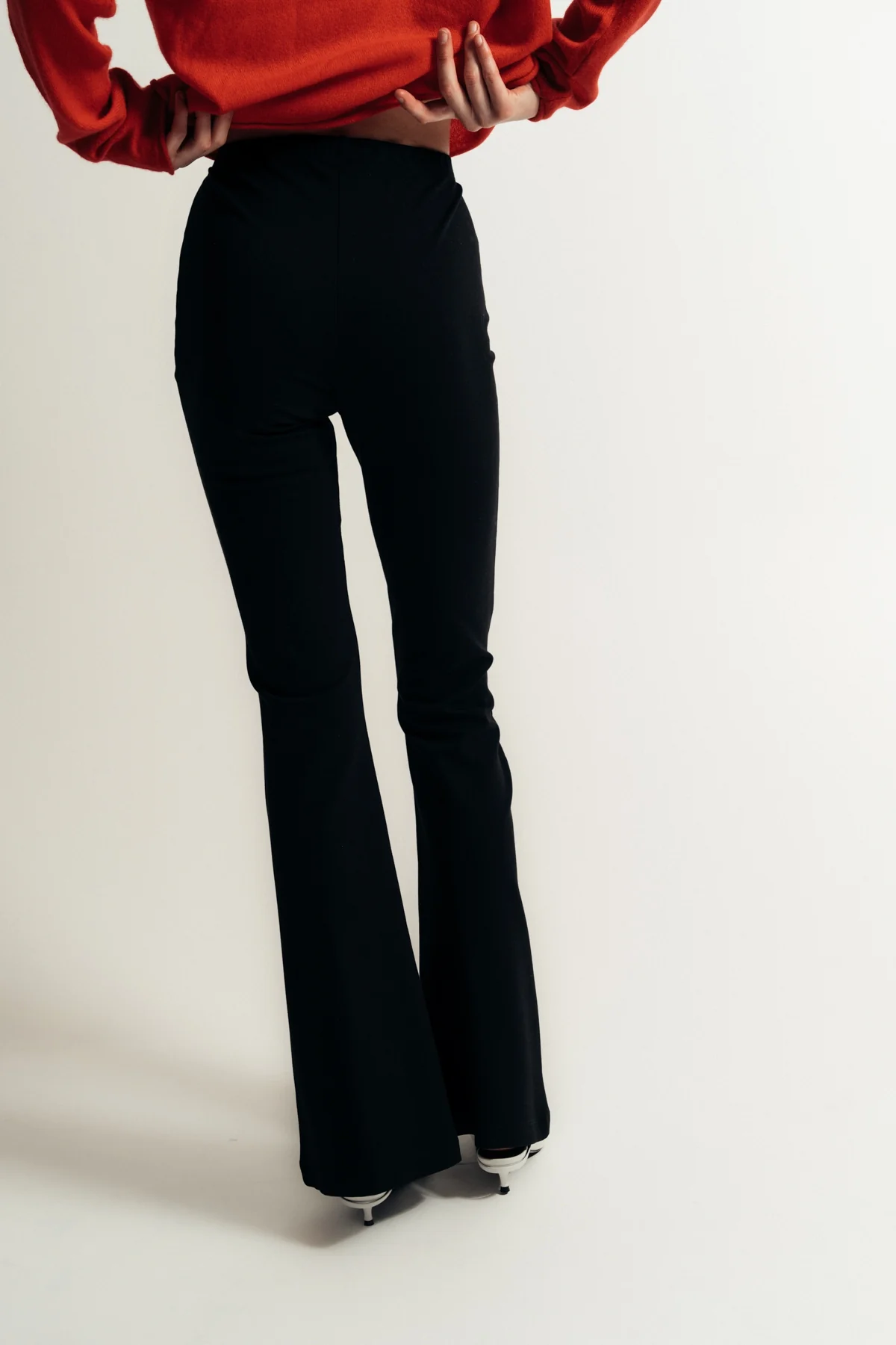 SABLYN | BAILEY FLARE LEGGINGS - Image 7