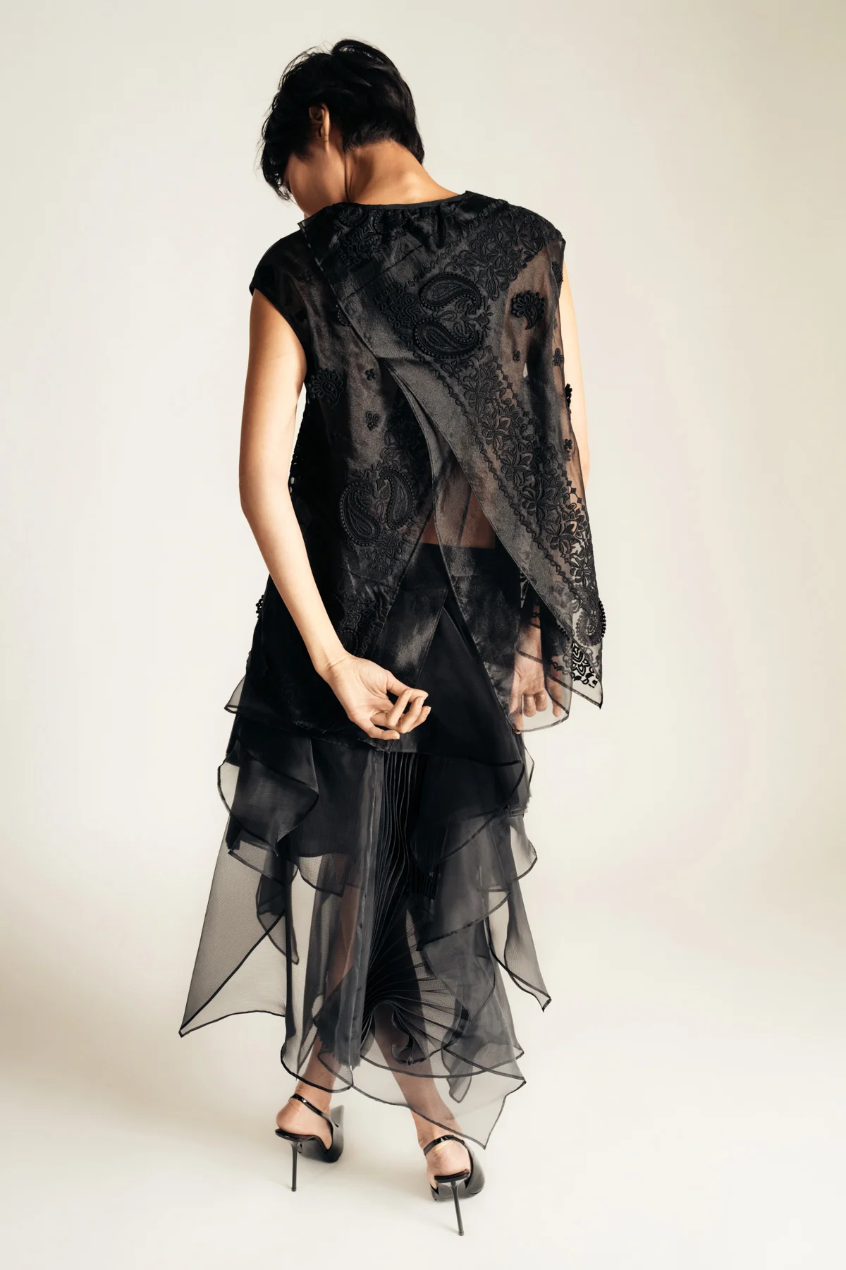 SACAI | BANDANA EMBROIDERED PULLOVER