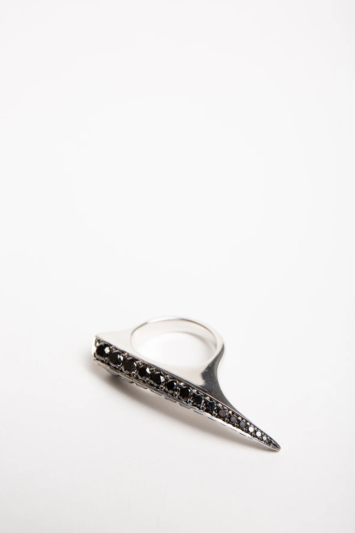 SHAUN LEANE | BLACK DIAMOND SABRE RING - Image 3